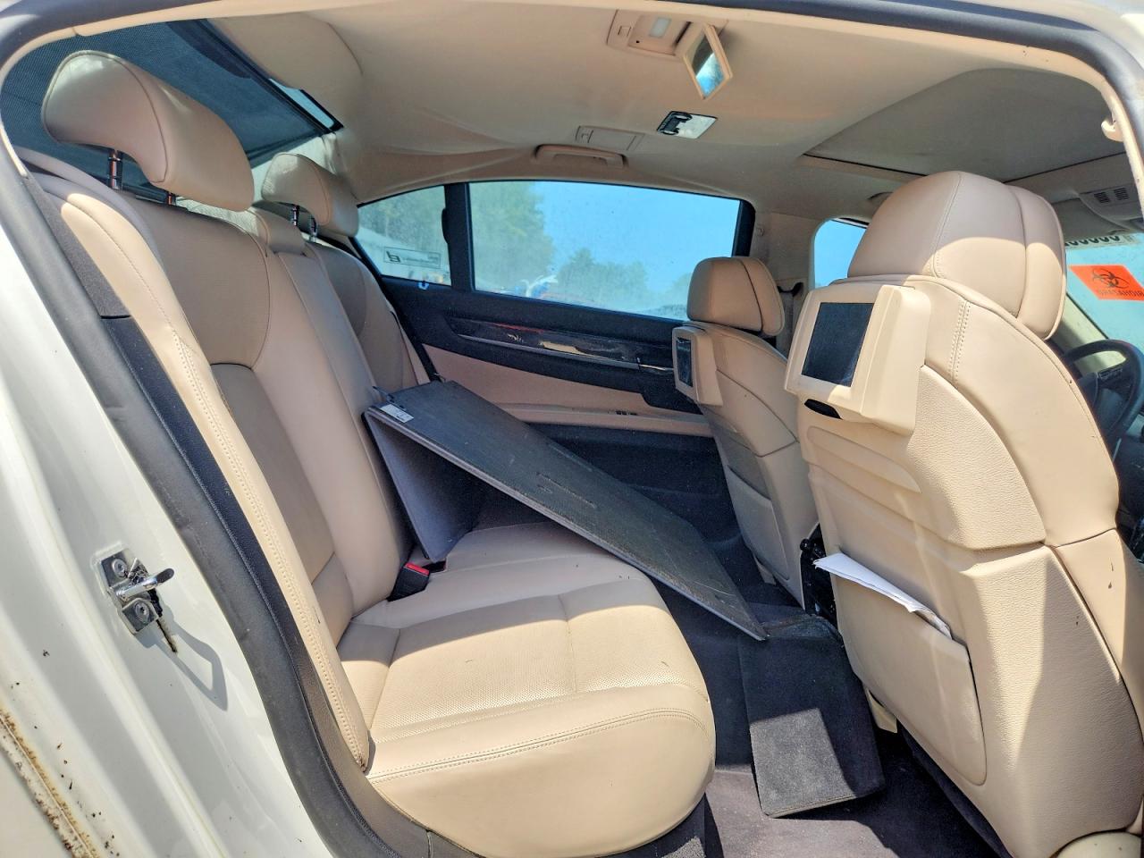 2009 Bmw 750 Li White vin: WBAKB835X9CY60053