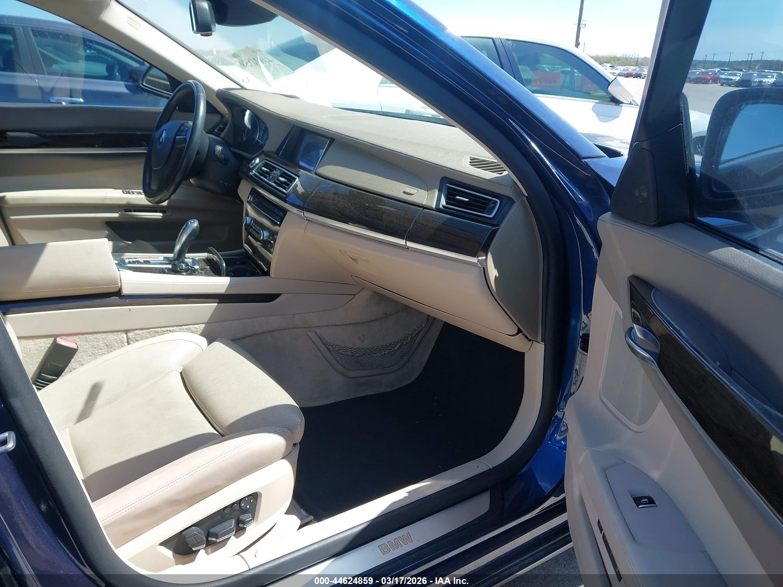 2011 Bmw 750li   Blue vin: WBAKB8C50BCY65008