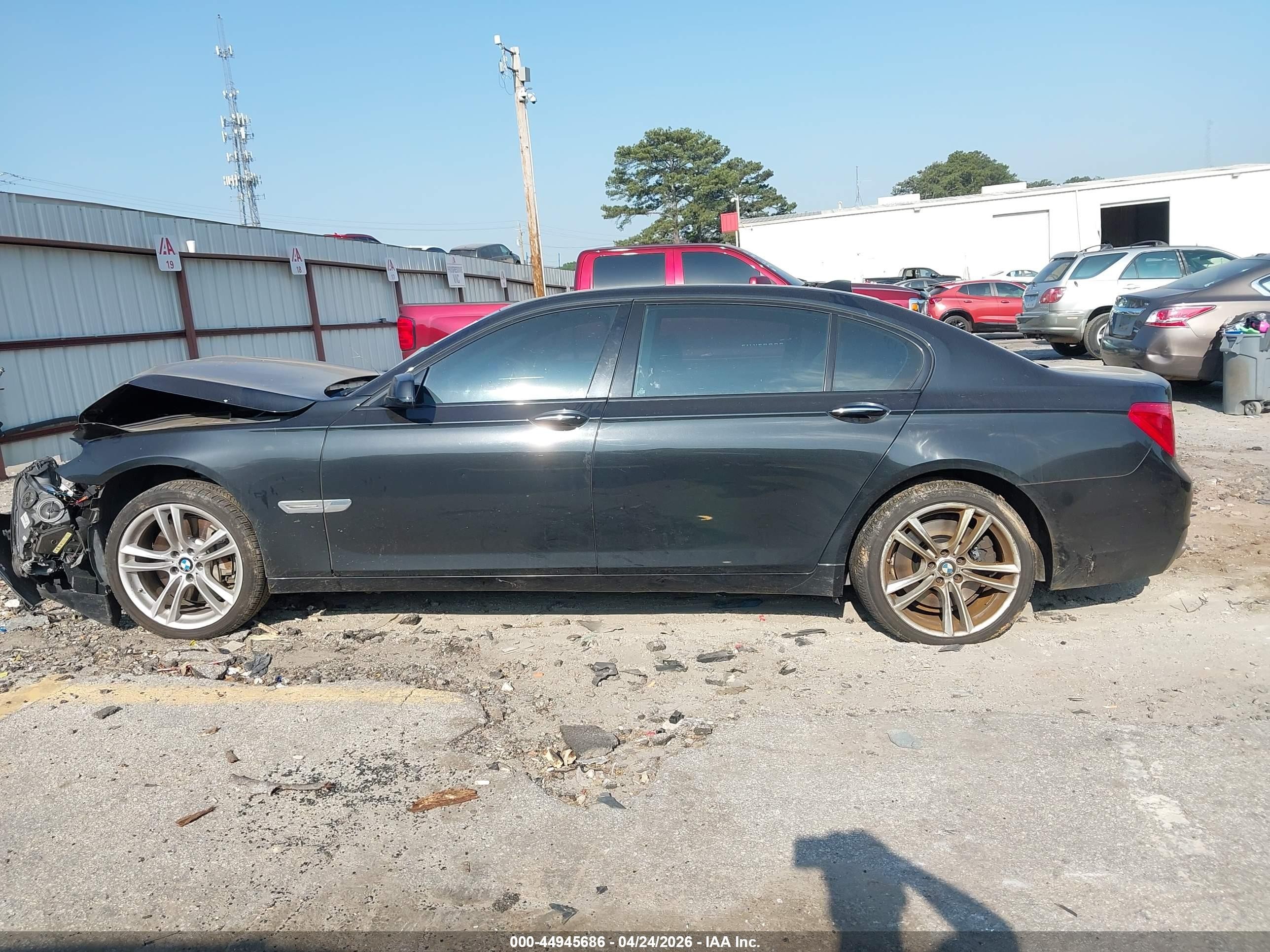 2011 Bmw 750li   Черный vin: WBAKB8C50BCY66031