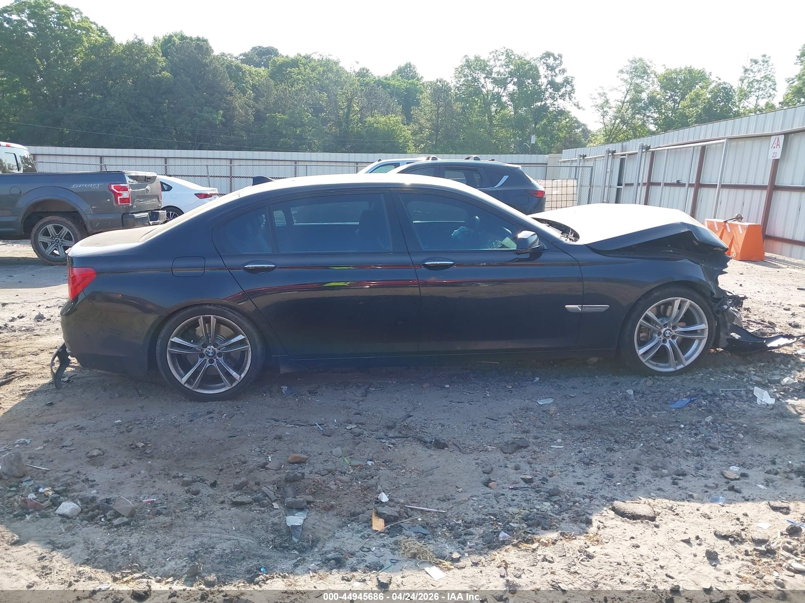 2011 Bmw 750li   Черный vin: WBAKB8C50BCY66031