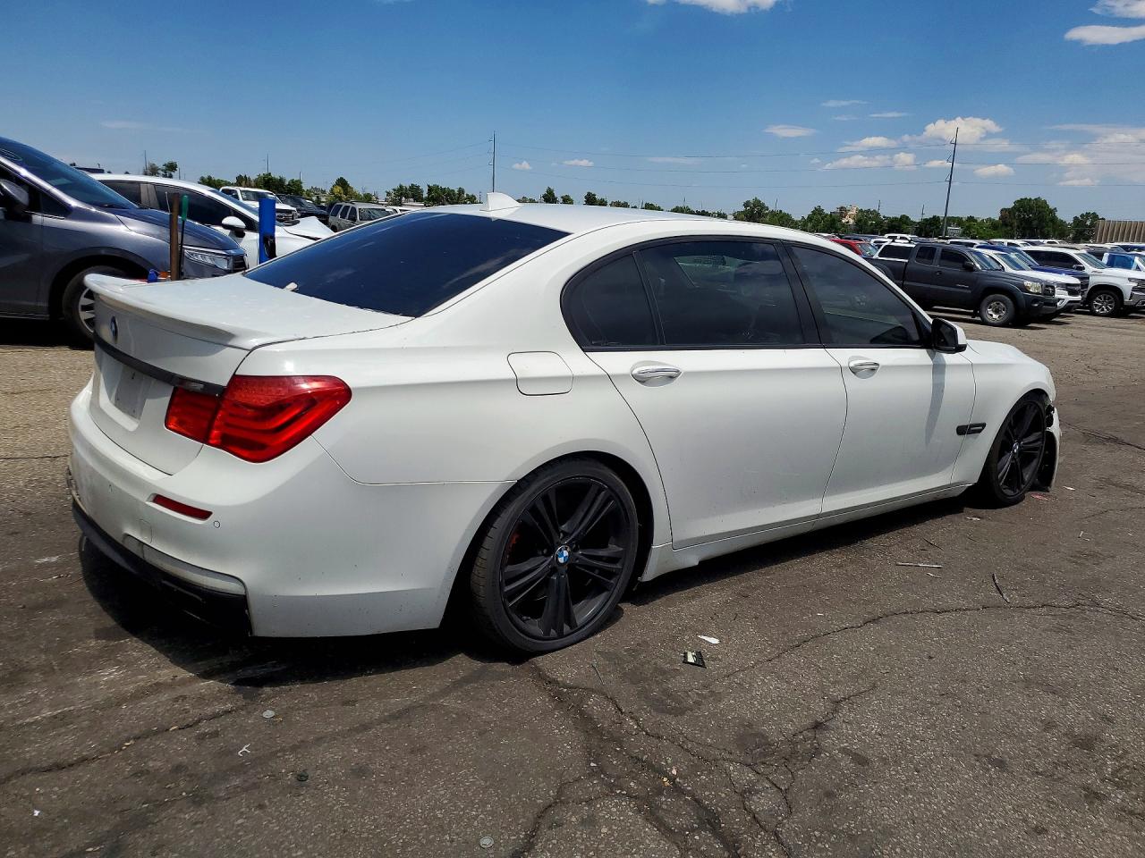 2012 Bmw 750 Li White vin: WBAKB8C50CC962615