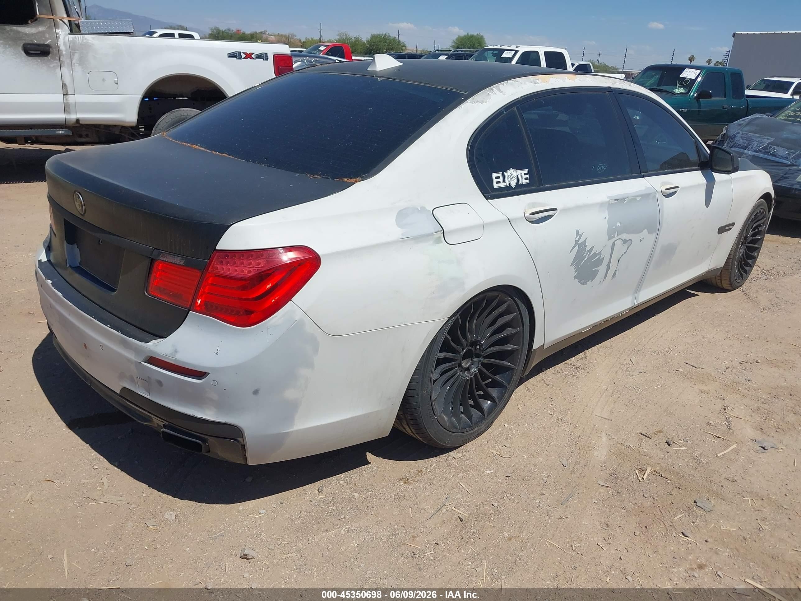 2012 Bmw 750li   White vin: WBAKB8C50CC962789