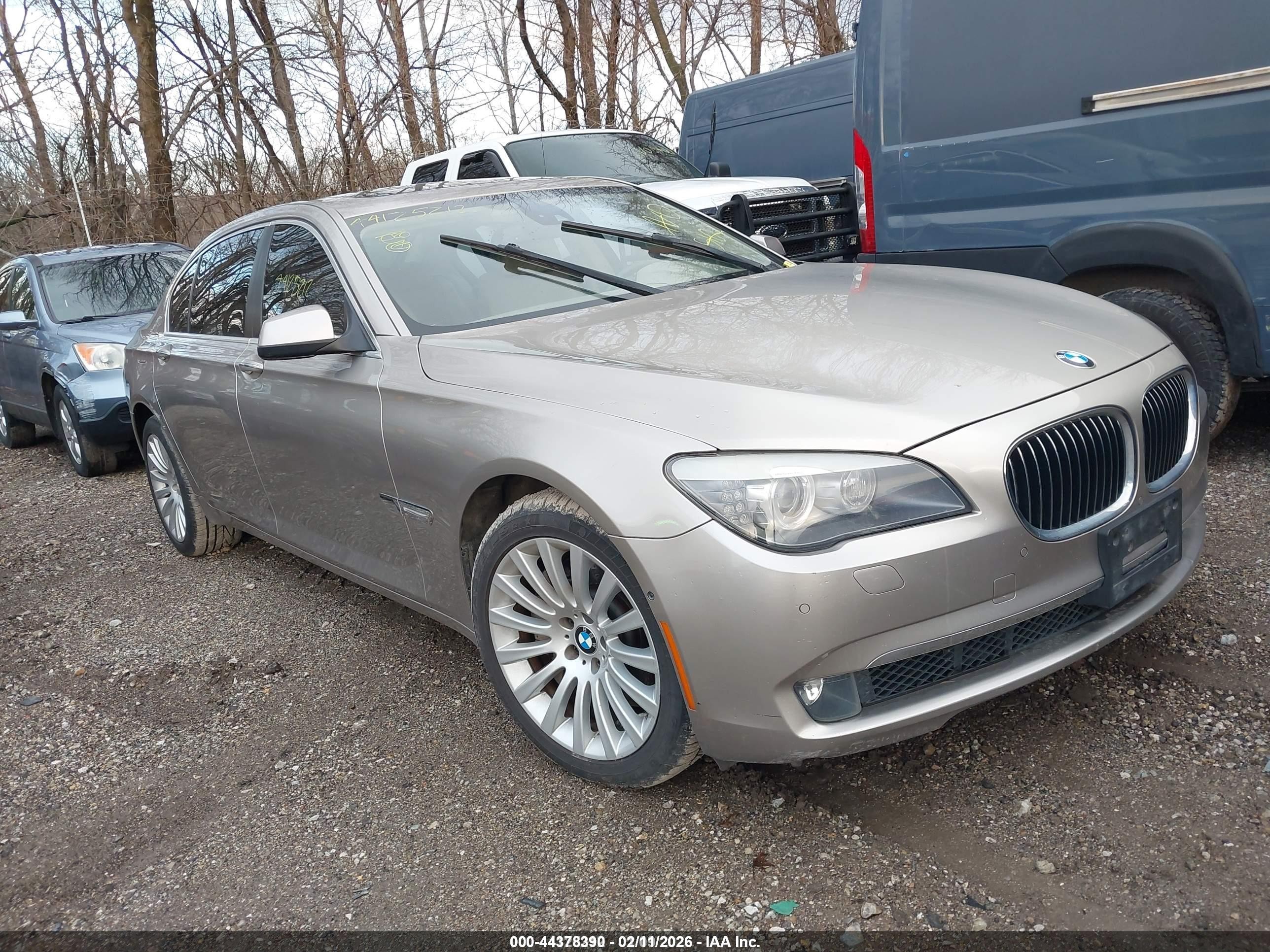 2012 Bmw 750li   Beige vin: WBAKB8C50CC963246