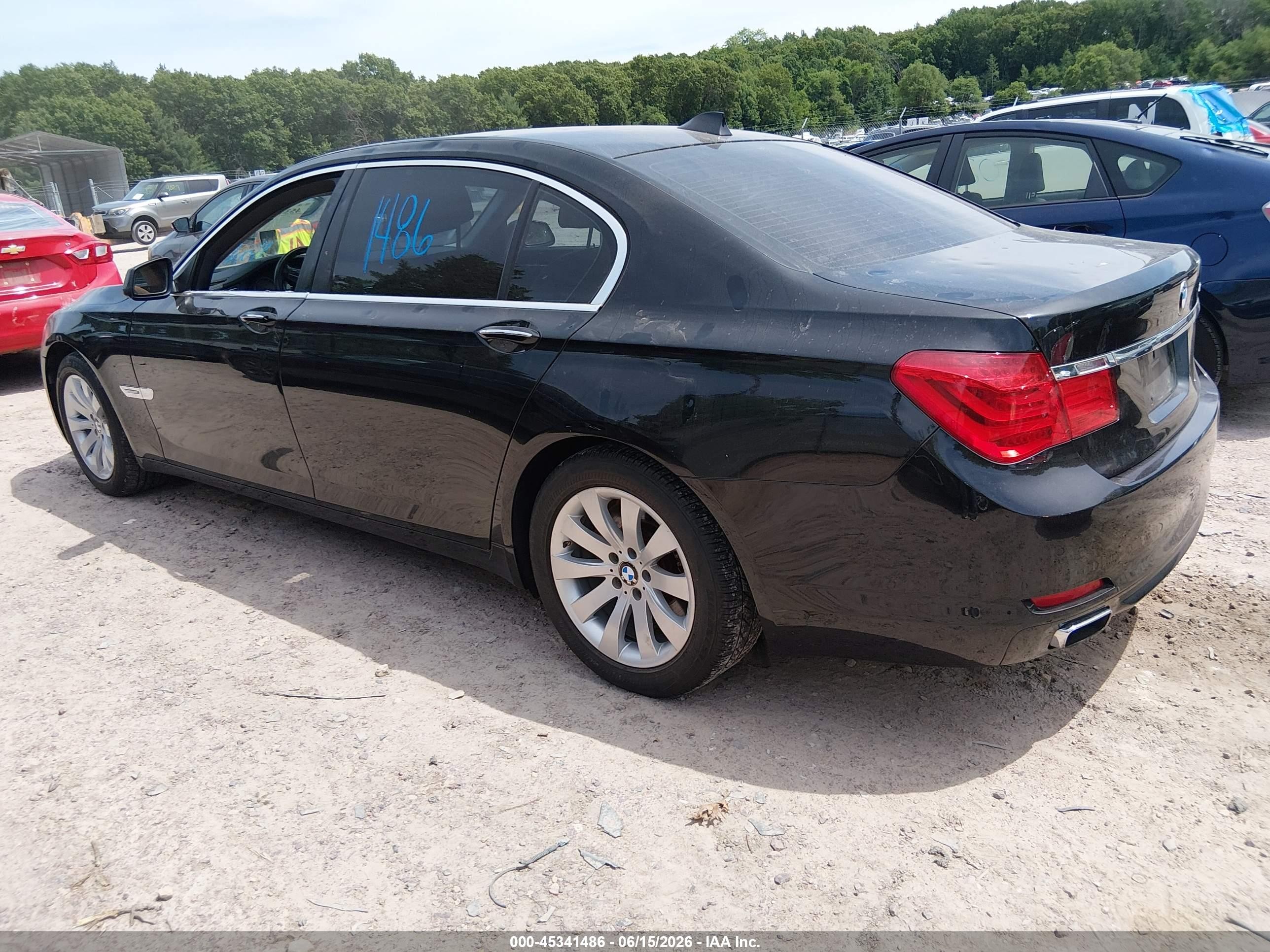2010 Bmw 750li Черный vin: WBAKB8C51ACY64397