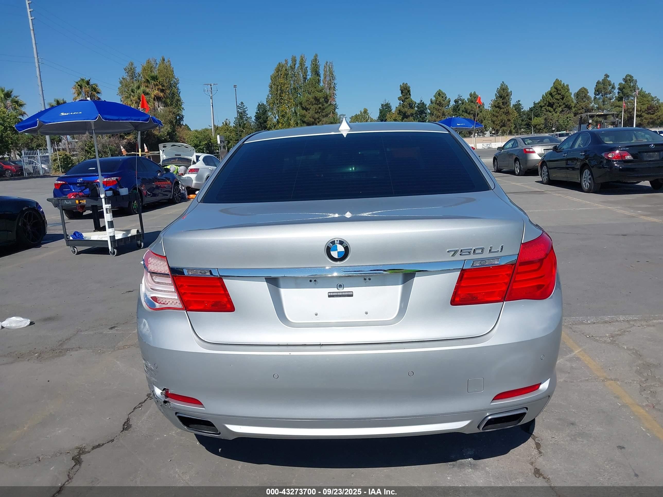 2011 Bmw 750li   Silver vin: WBAKB8C51BC851635