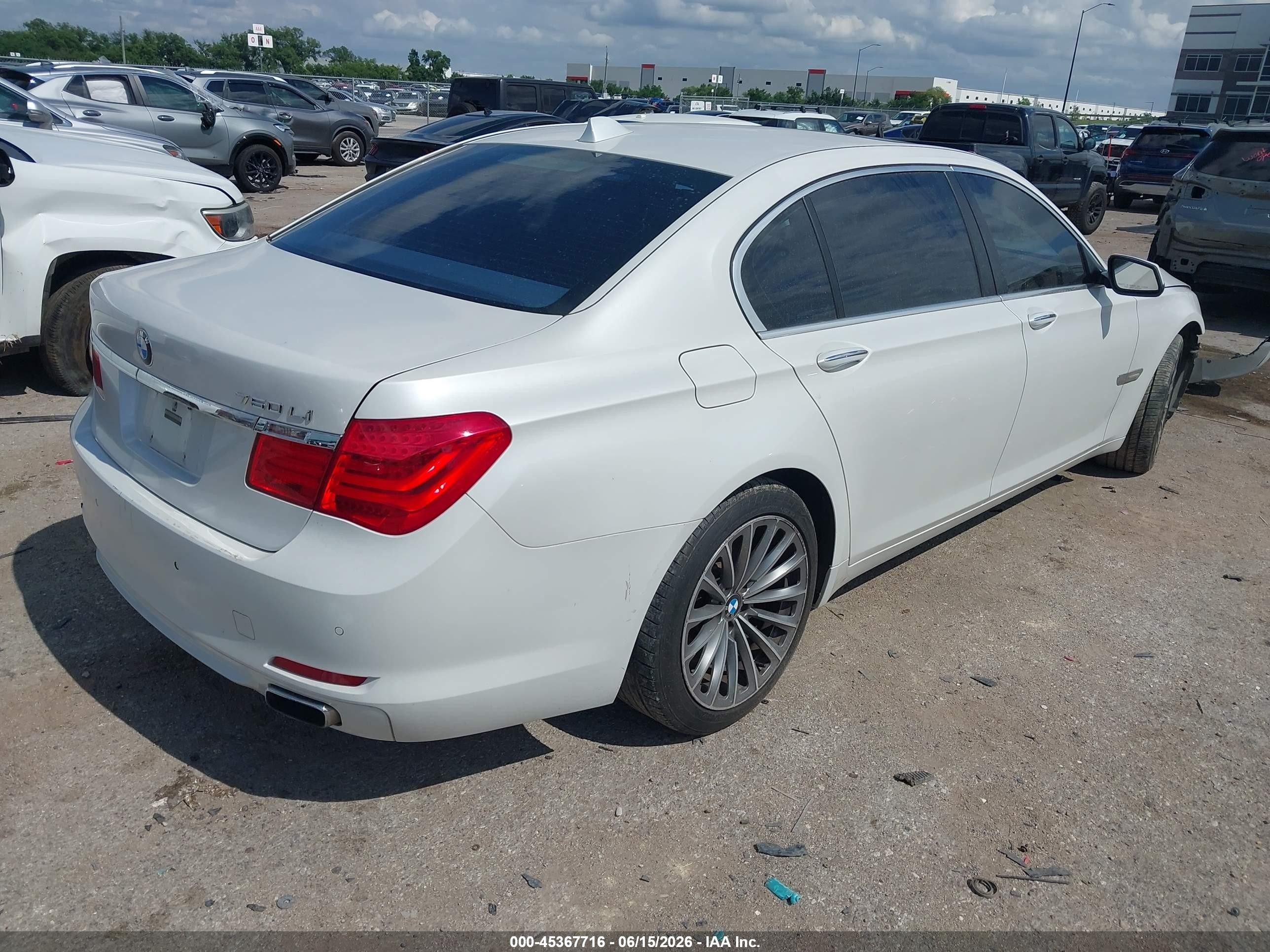 2011 Bmw 750li White vin: WBAKB8C51BCY65891