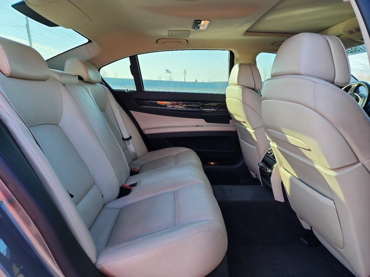 2012 Bmw 750 Li Gray vin: WBAKB8C51CC965264