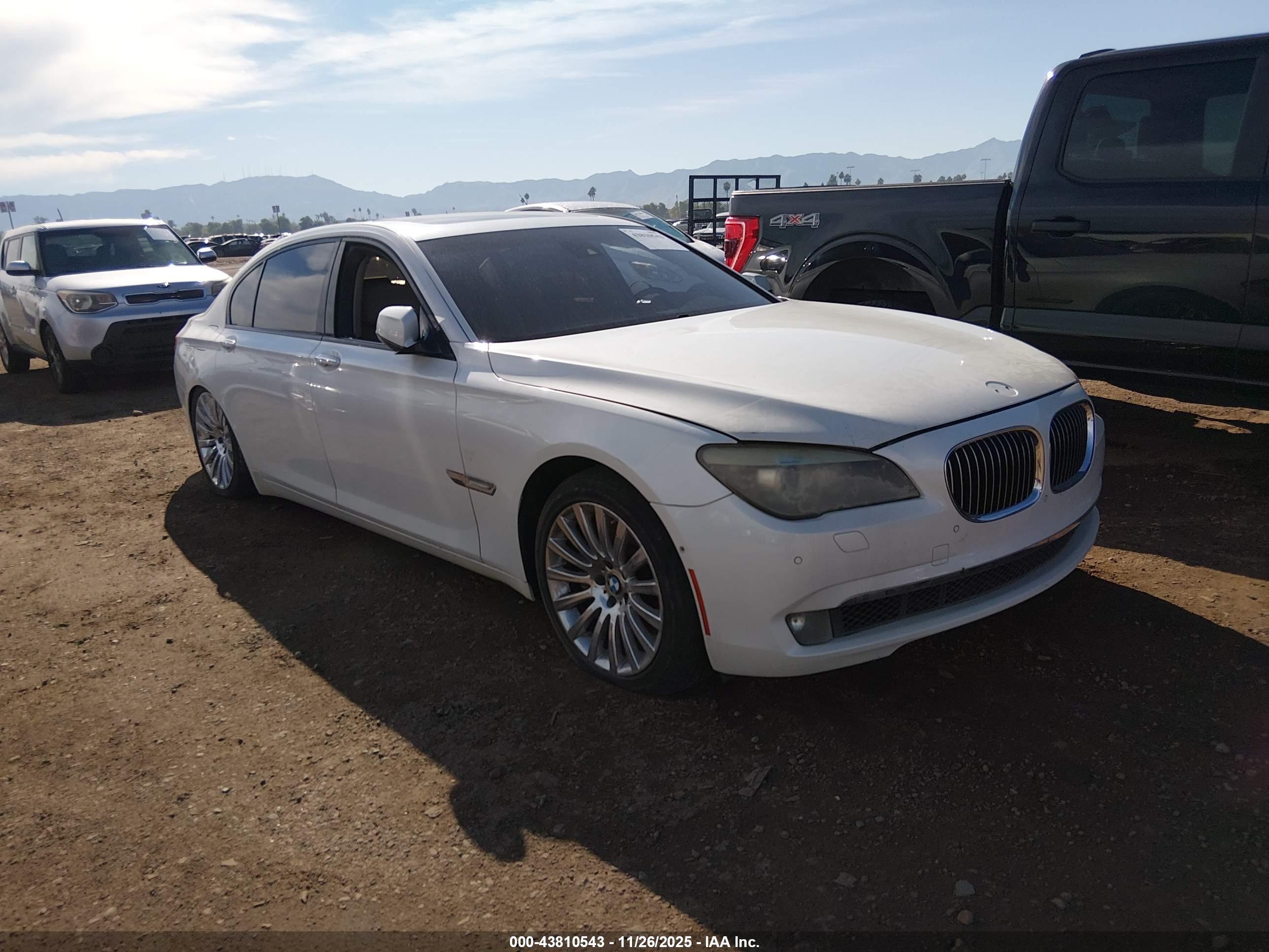 2010 Bmw 750li   White vin: WBAKB8C52ACY62724