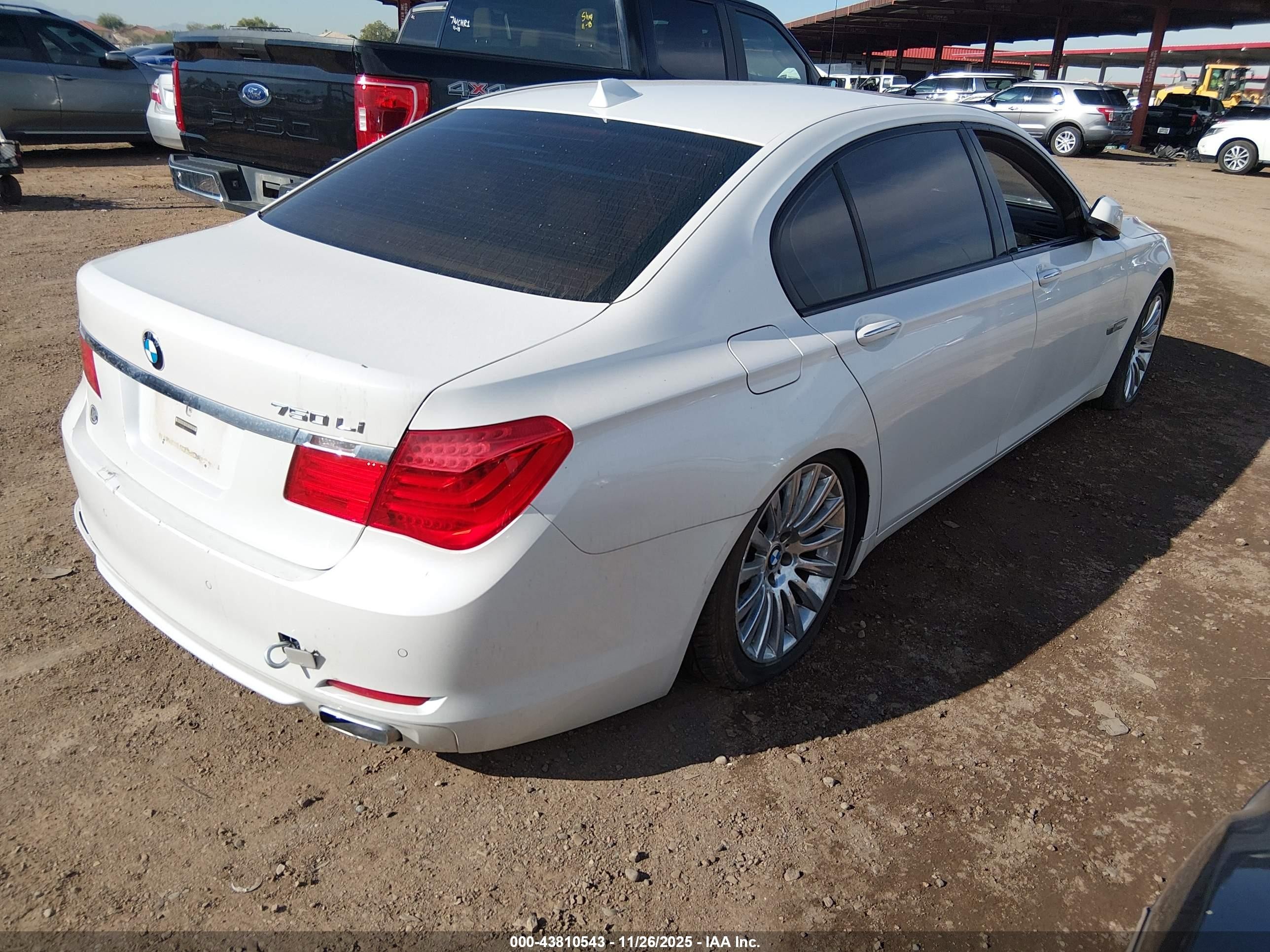 2010 Bmw 750li   White vin: WBAKB8C52ACY62724