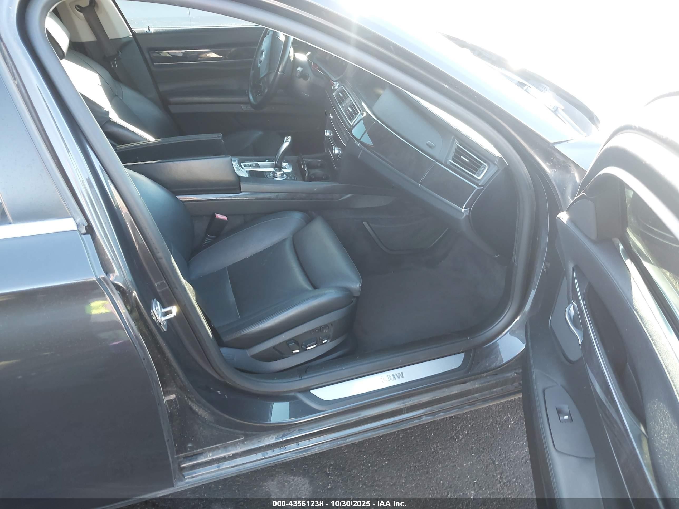 2011 Bmw 750li   Brown vin: WBAKB8C52BC851501