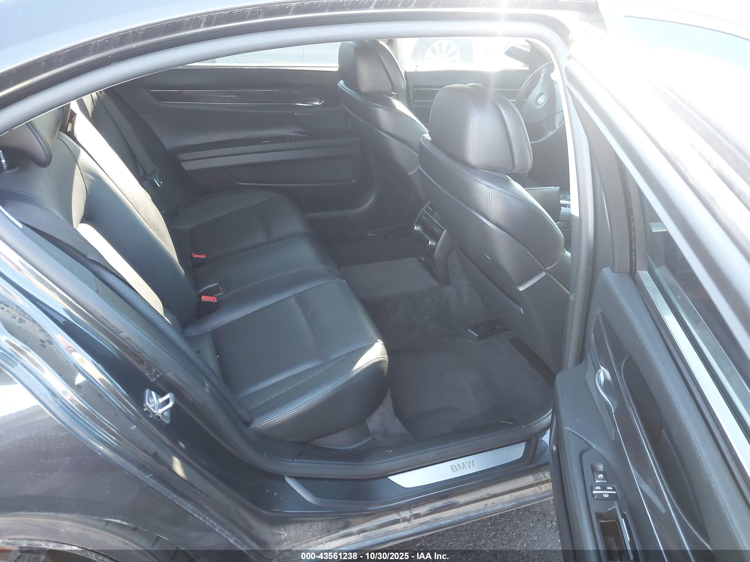 2011 Bmw 750li   Brown vin: WBAKB8C52BC851501