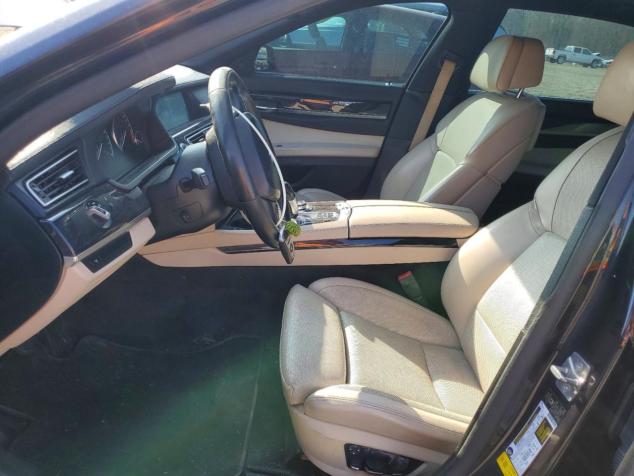 2011 Bmw 750 Li Черный vin: WBAKB8C52BCY65057