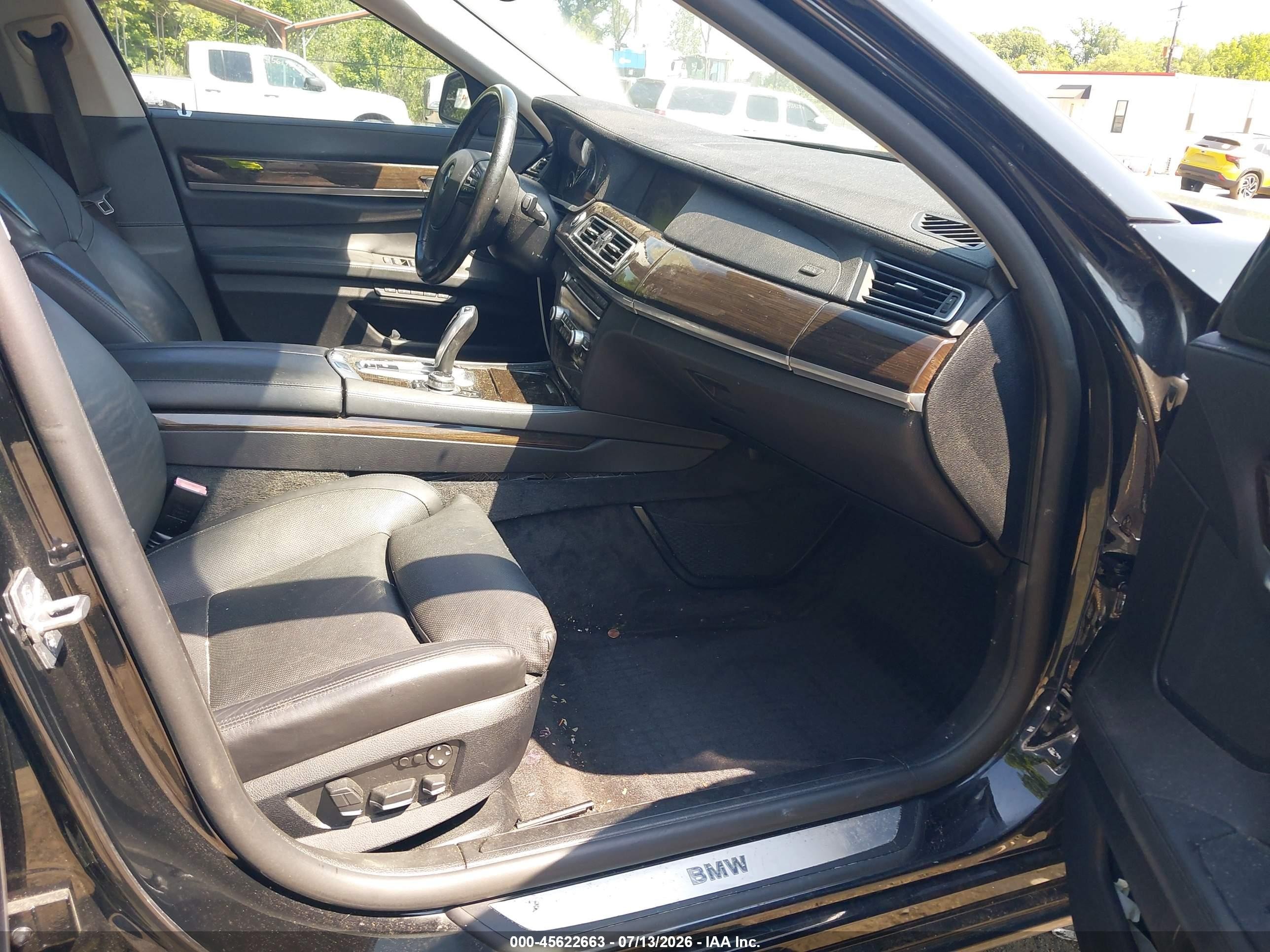 2011 Bmw 750li   Black vin: WBAKB8C52BCY65849