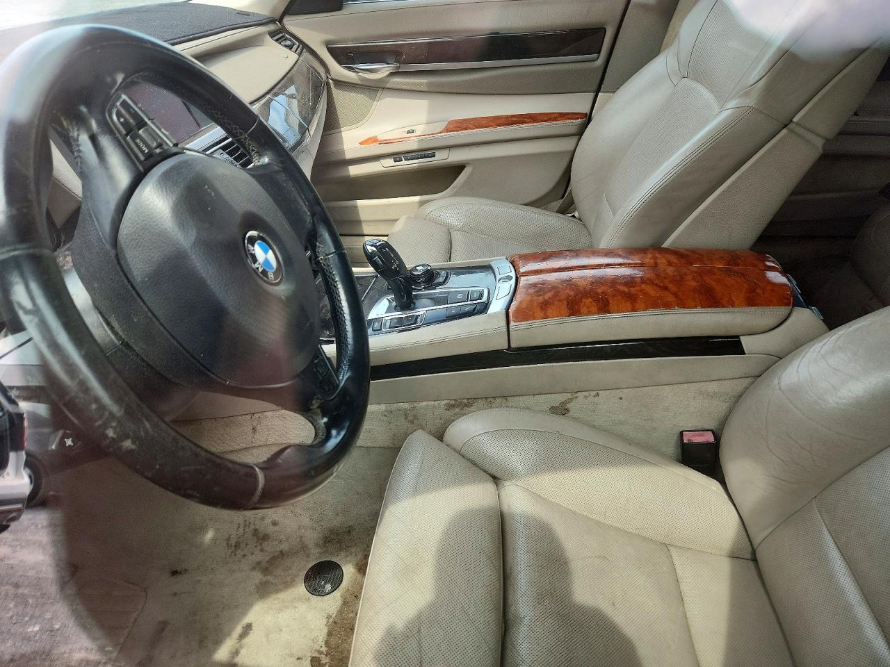 2012 Bmw 750 Li Серебряный vin: WBAKB8C52CC963782