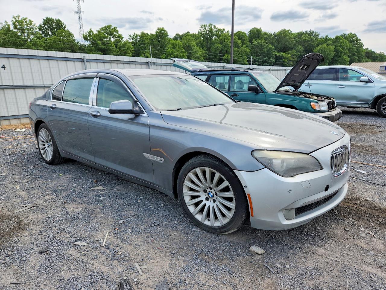 2012 Bmw 750 Li Серебряный vin: WBAKB8C52CC963782