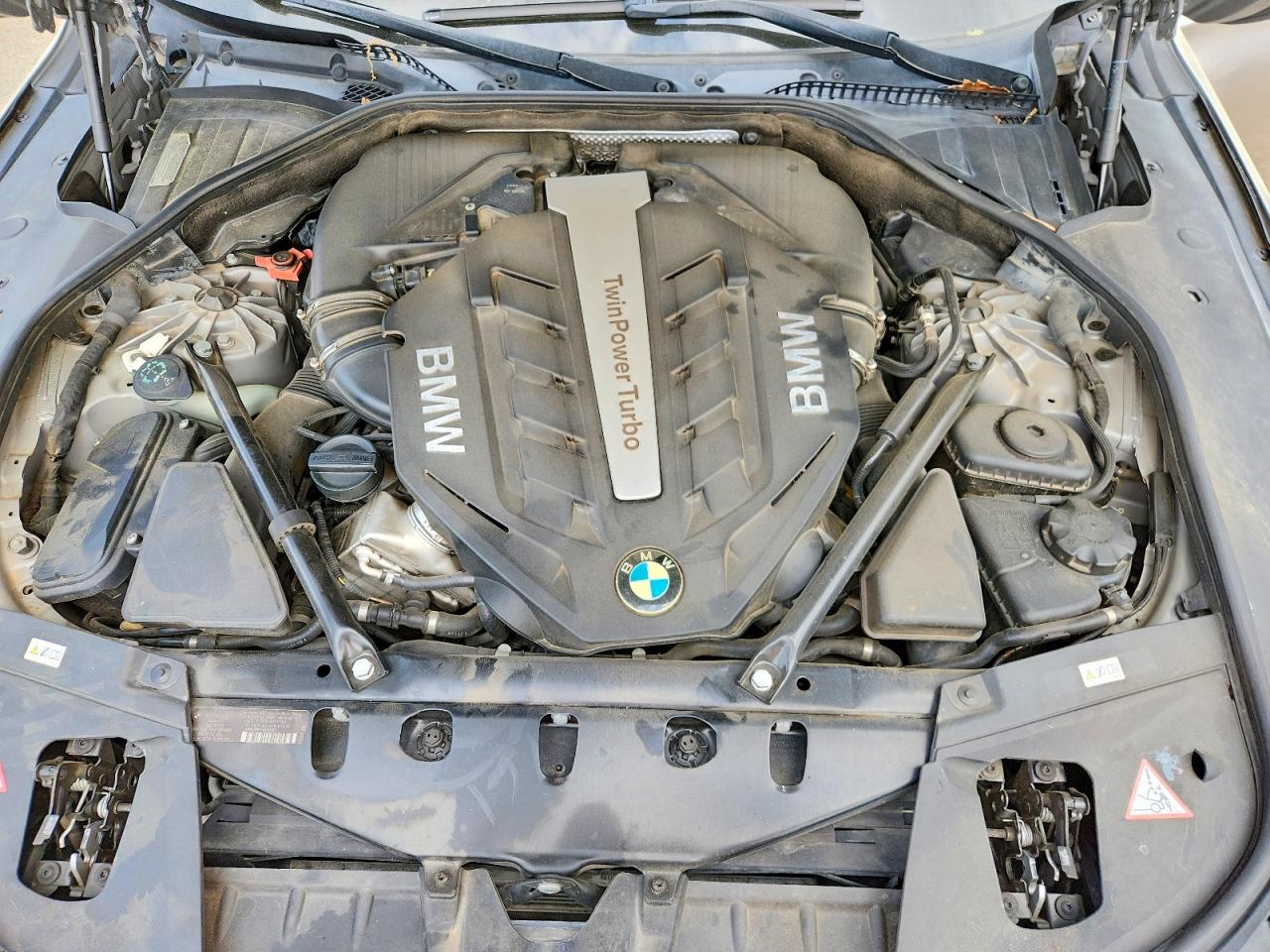 2012 Bmw 750 Li Beige vin: WBAKB8C52CC964706