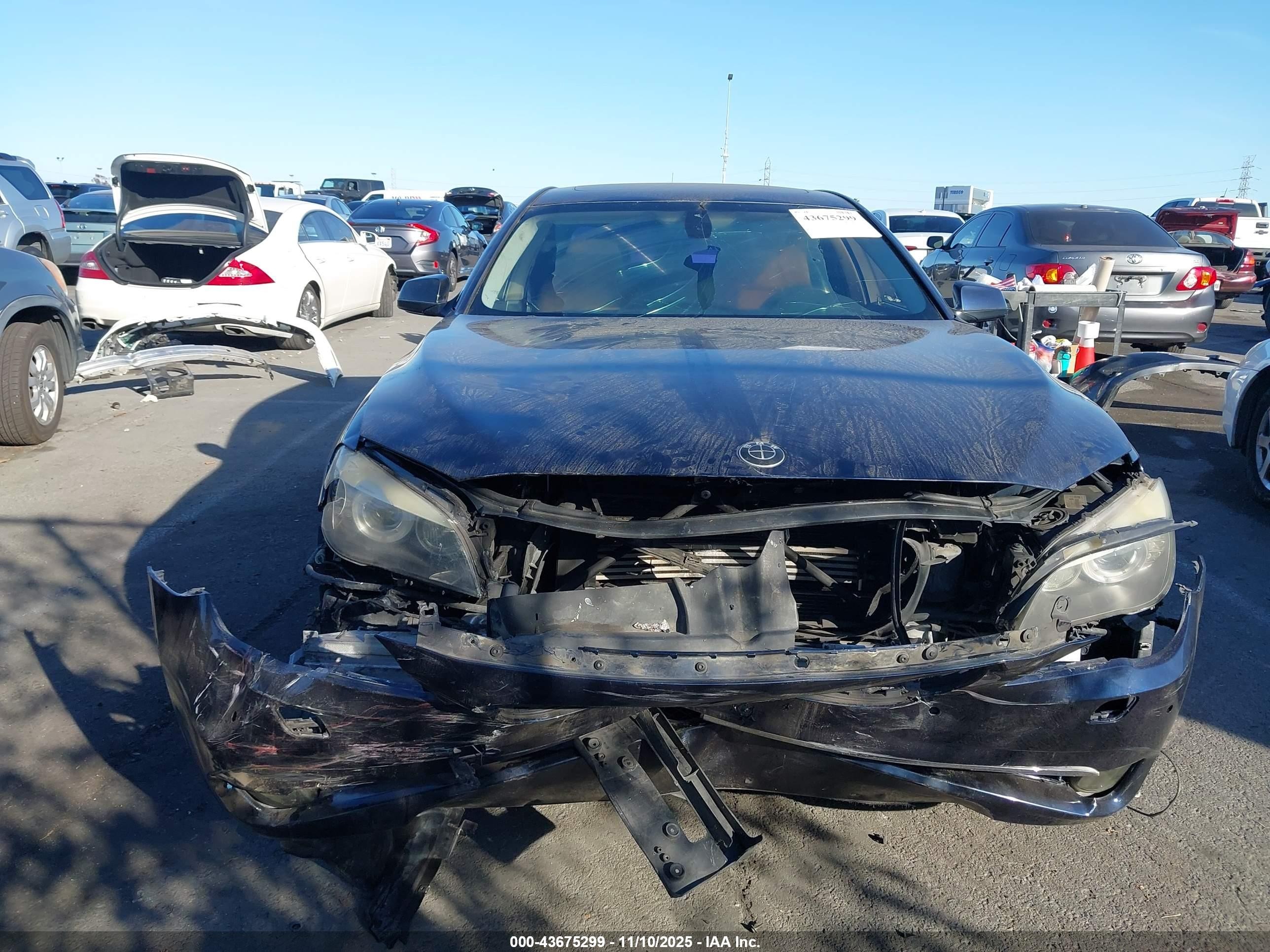 2010 Bmw 750li   Blue vin: WBAKB8C54ACY64412