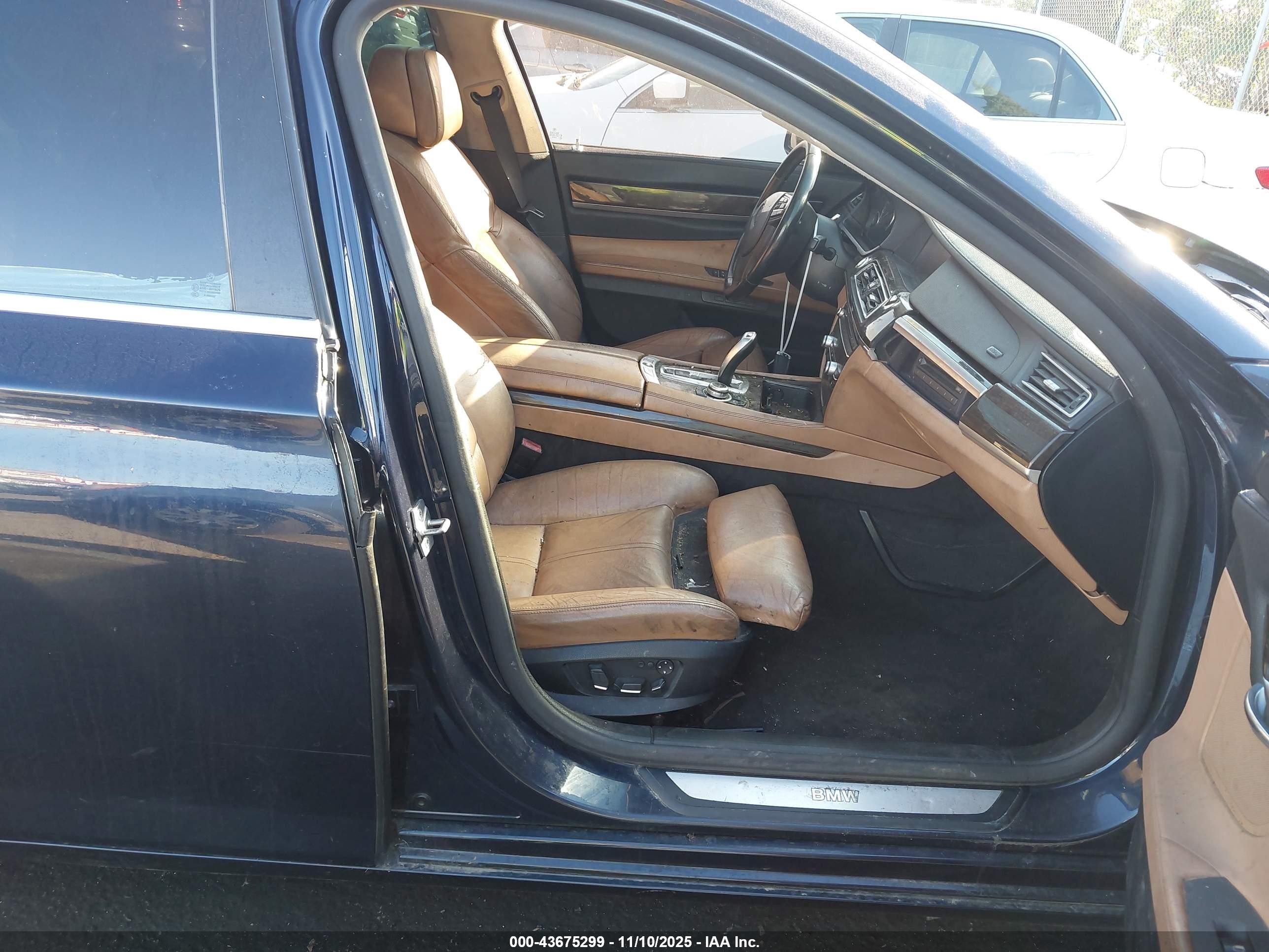 2010 Bmw 750li   Blue vin: WBAKB8C54ACY64412