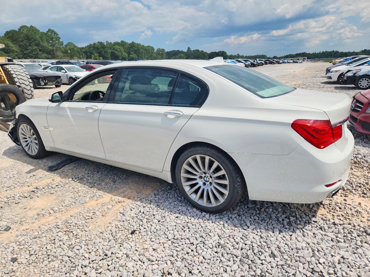 2012 Bmw 750 Li White vin: WBAKB8C54CC963587