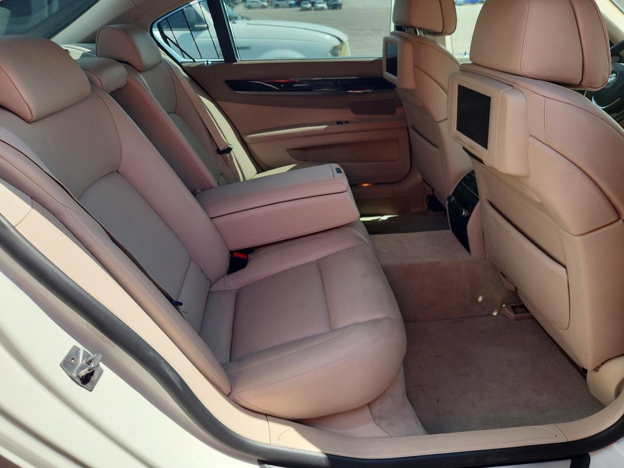 2012 Bmw 750 Li White vin: WBAKB8C54CC963587