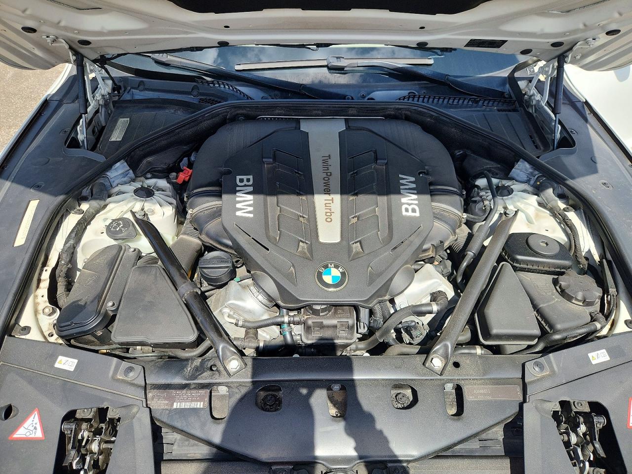 2012 Bmw 750 Li White vin: WBAKB8C54CC963587