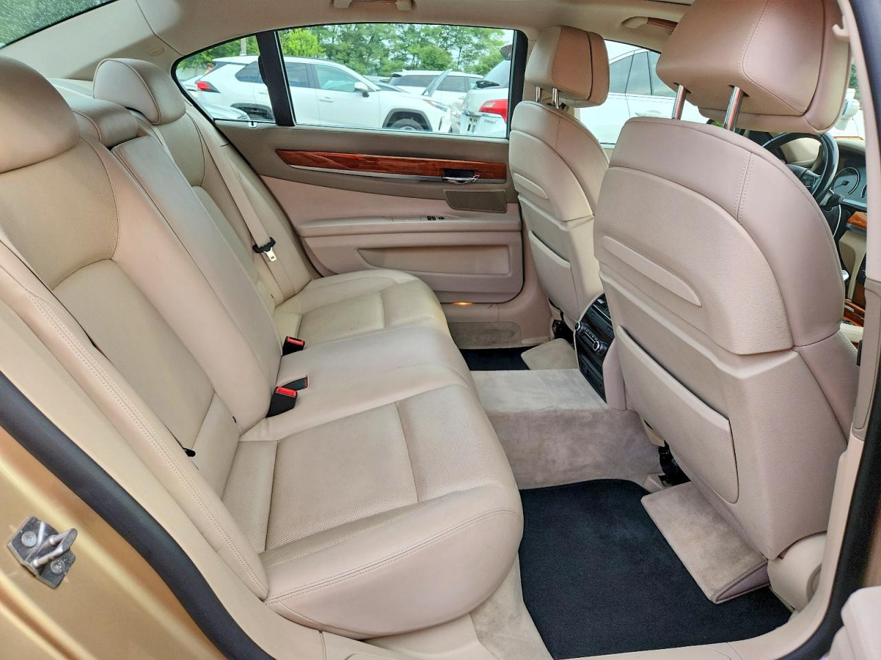 2012 Bmw 750 Li Beige vin: WBAKB8C54CDX20484