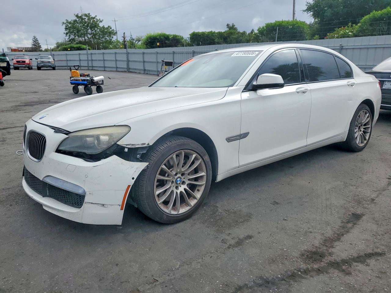 2010 Bmw 750 Li White vin: WBAKB8C56ACY62757