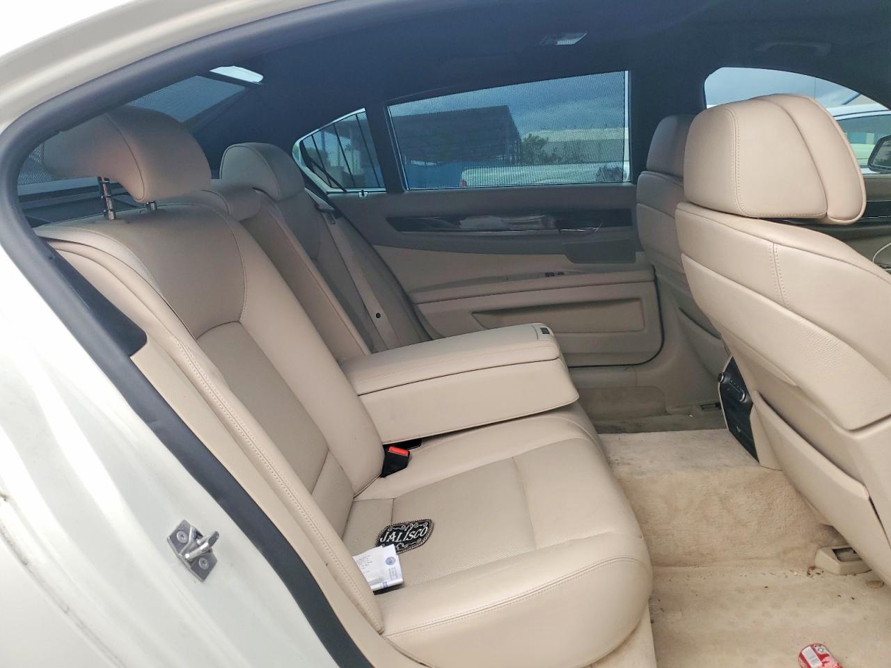 2010 Bmw 750 Li White vin: WBAKB8C56ACY62757
