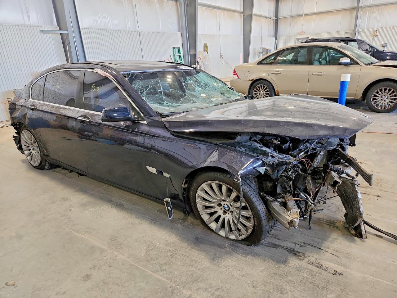 2012 Bmw 750 Li Blue vin: WBAKB8C56CC962635