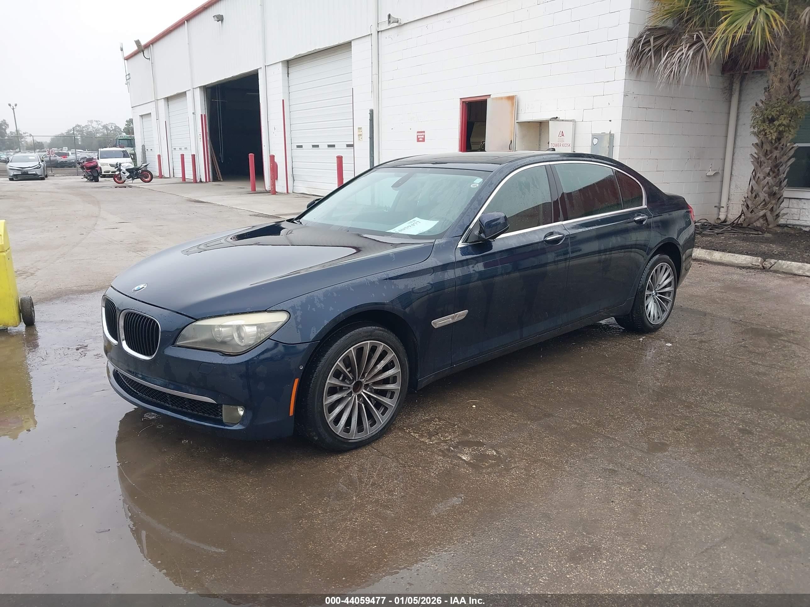 2011 Bmw 750li   Blue vin: WBAKB8C57BCY65636