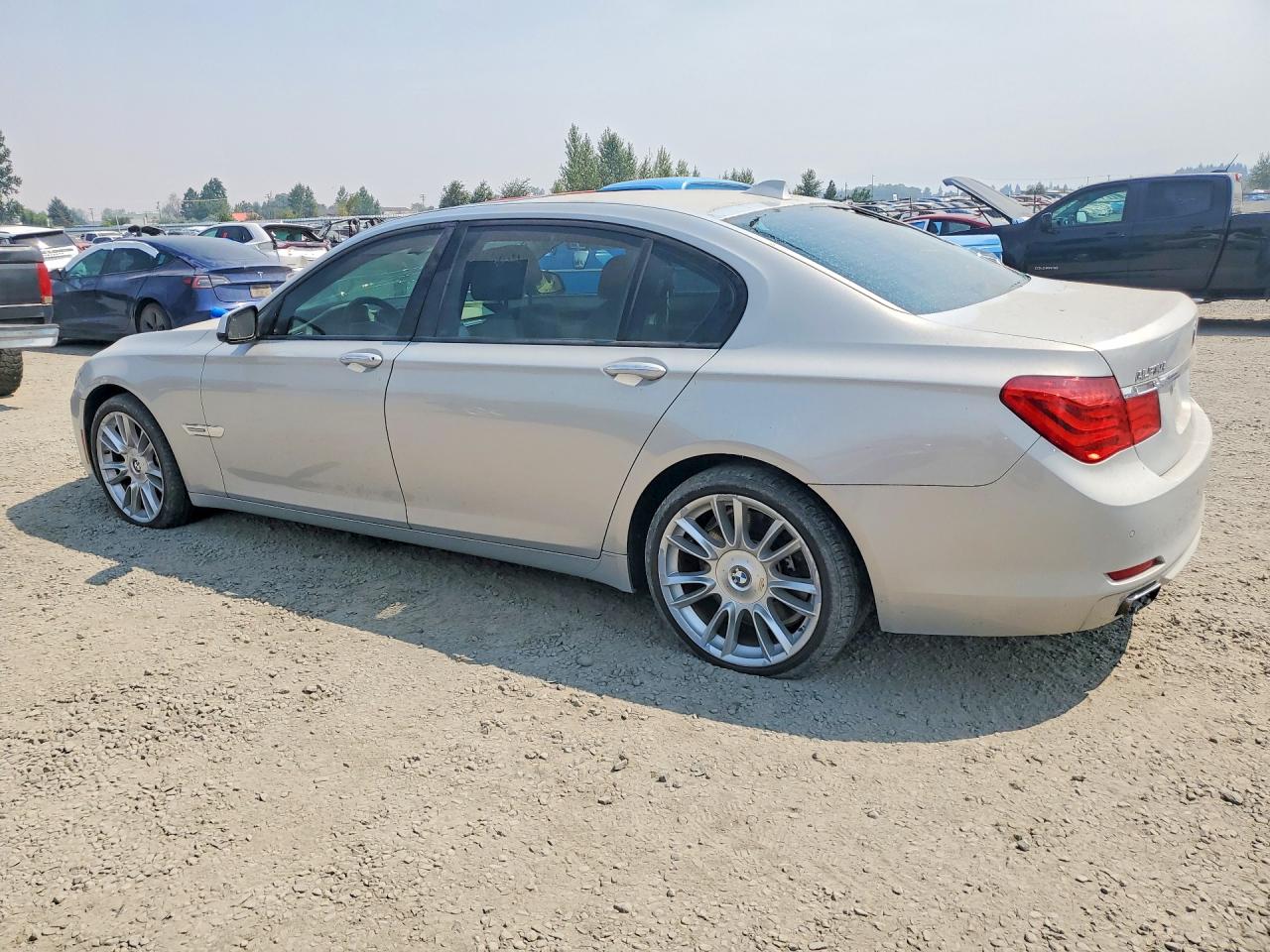 2012 Bmw 750 Li Cream vin: WBAKB8C57CC964118