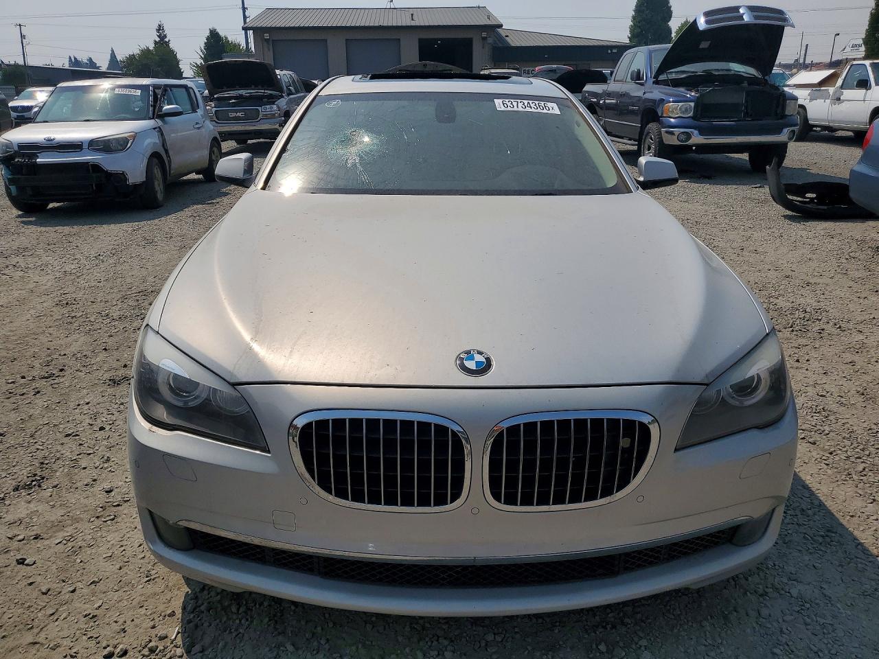 2012 Bmw 750 Li Cream vin: WBAKB8C57CC964118