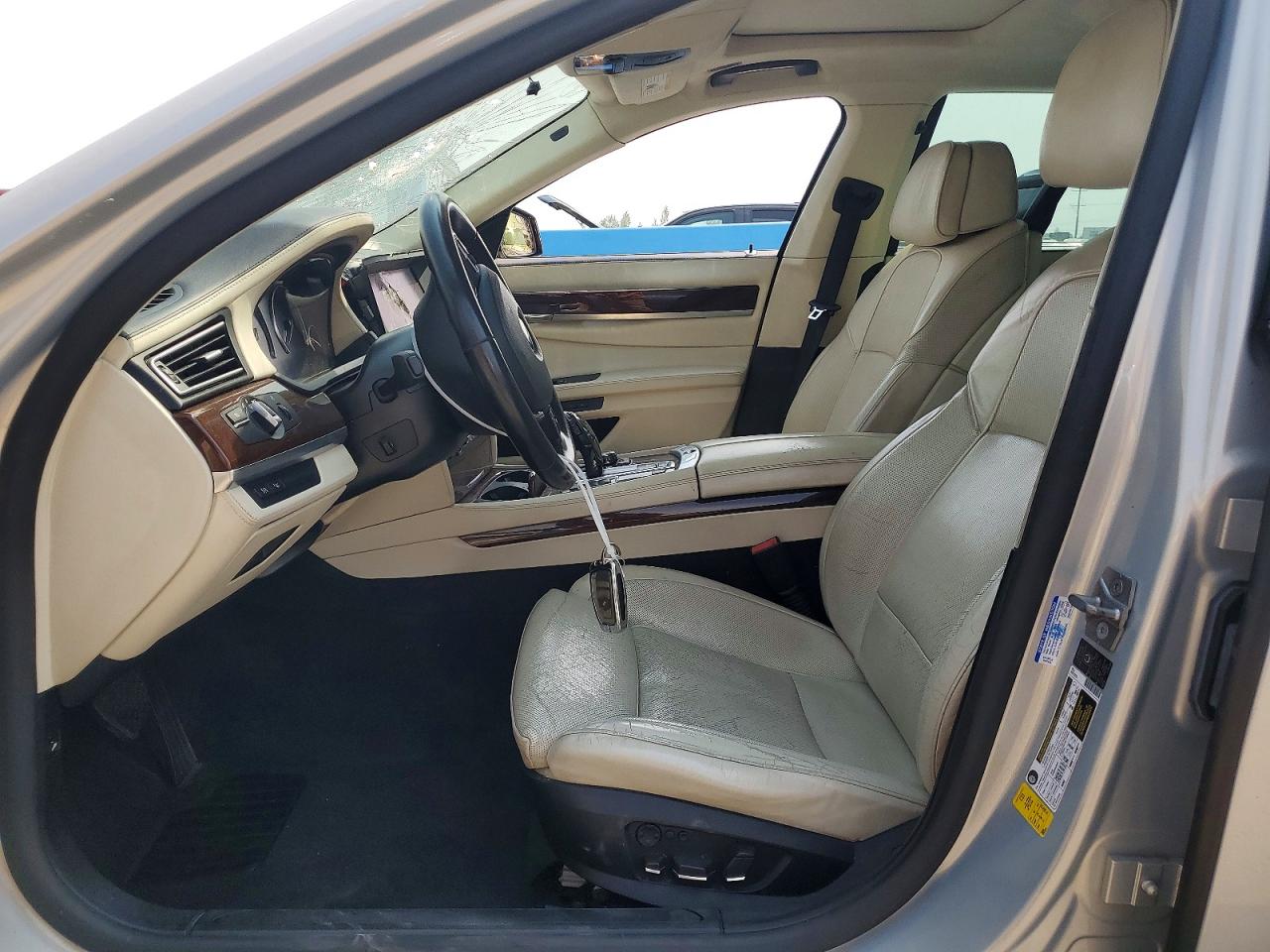 2012 Bmw 750 Li Cream vin: WBAKB8C57CC964118
