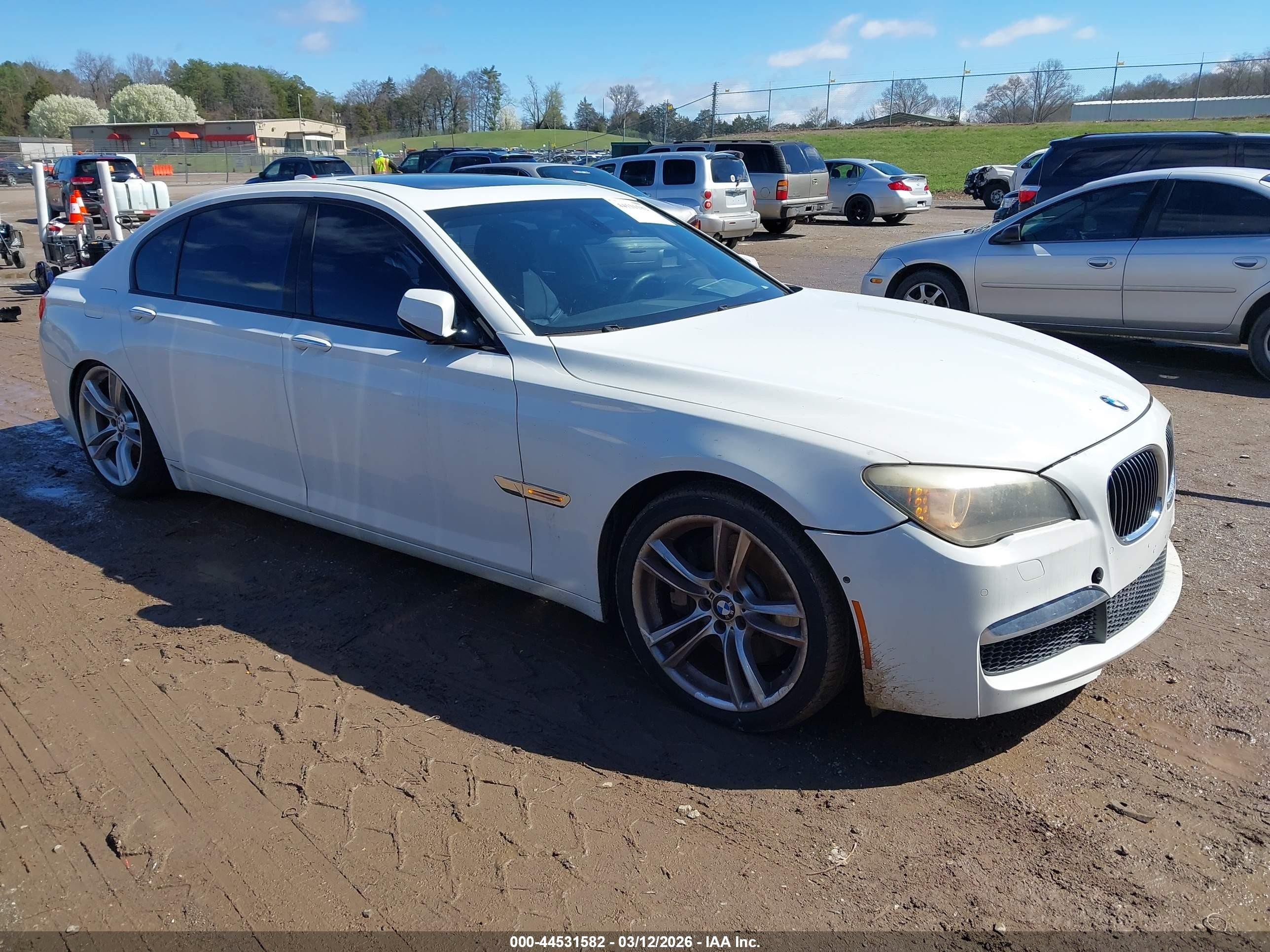 2010 Bmw 750li   White vin: WBAKB8C58ACY63165