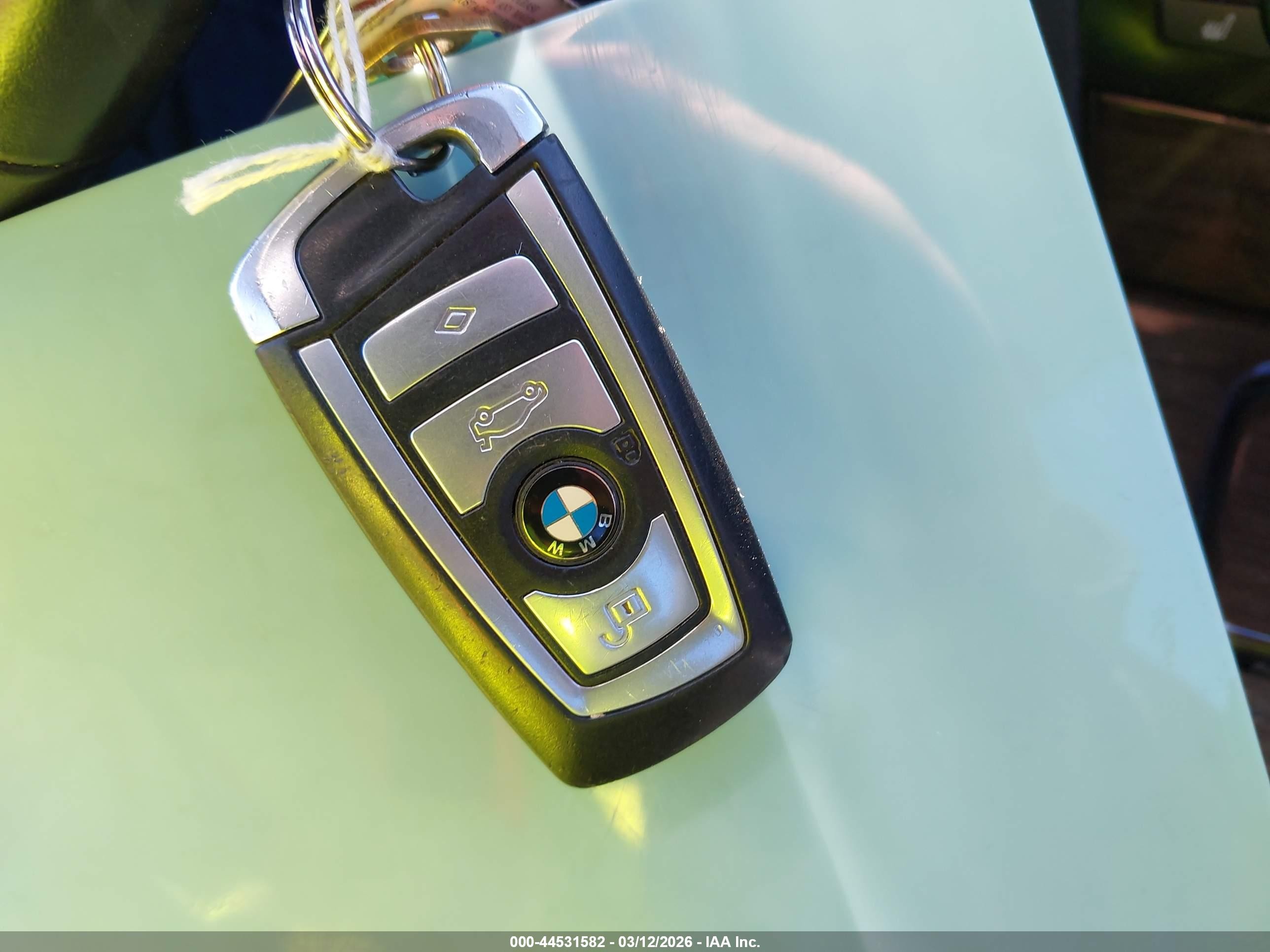 2010 Bmw 750li   White vin: WBAKB8C58ACY63165