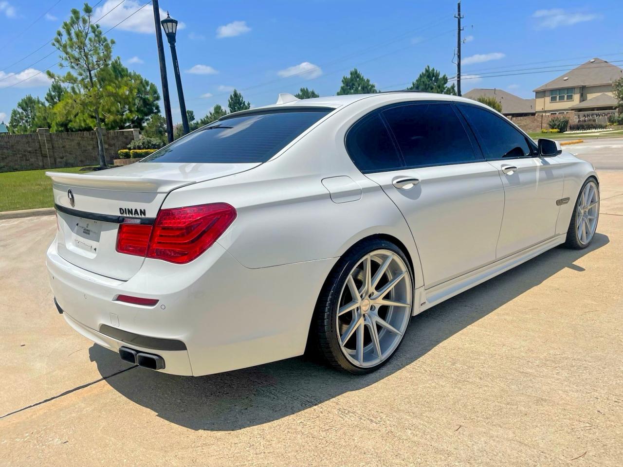 2010 Bmw 750 Li White vin: WBAKB8C58ACY64395