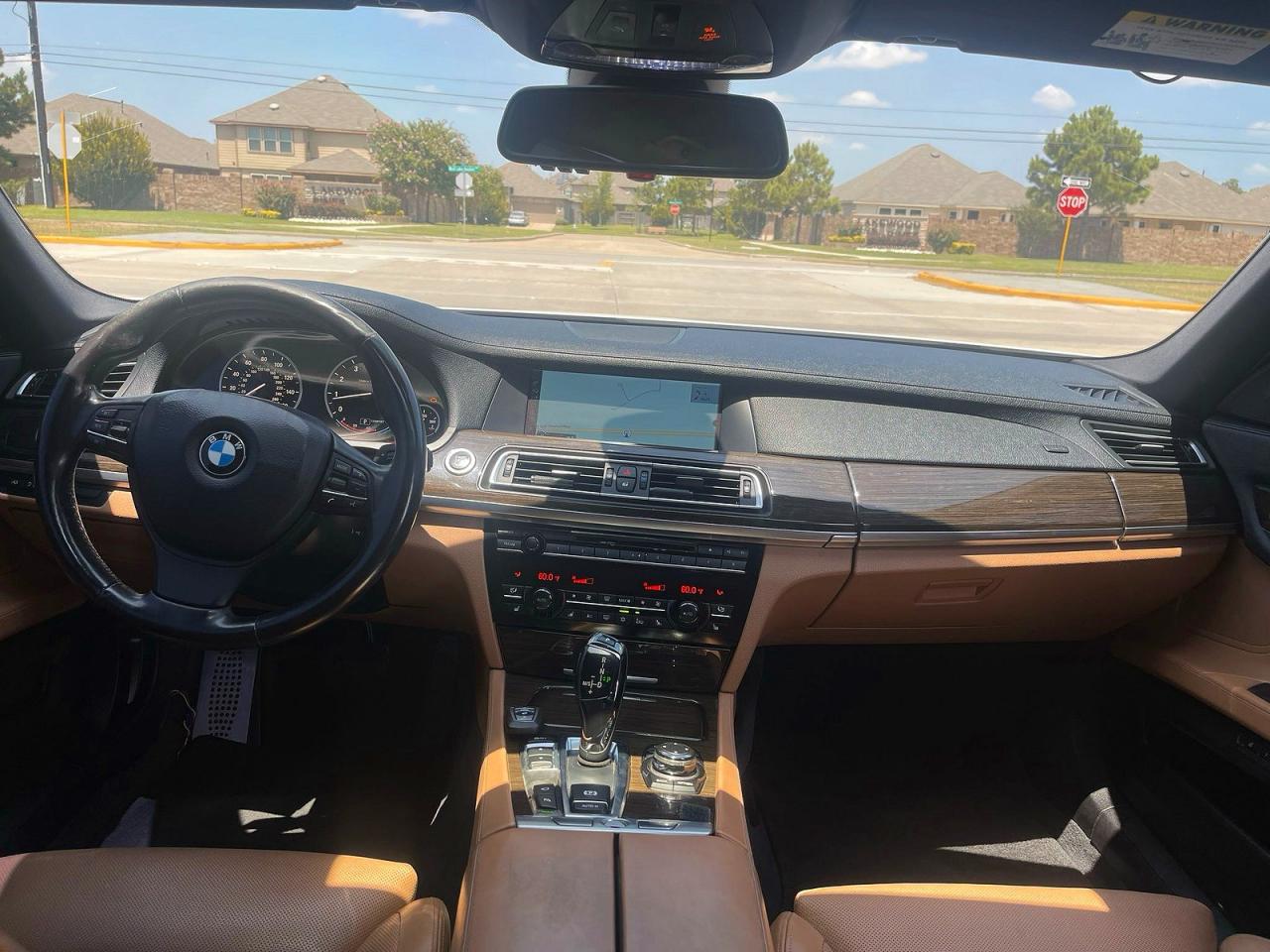 2010 Bmw 750 Li White vin: WBAKB8C58ACY64395