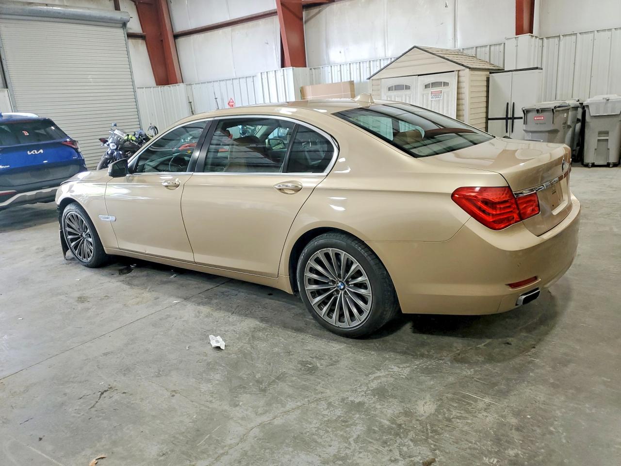 2011 Bmw 750 Li Beige vin: WBAKB8C58BCY65905