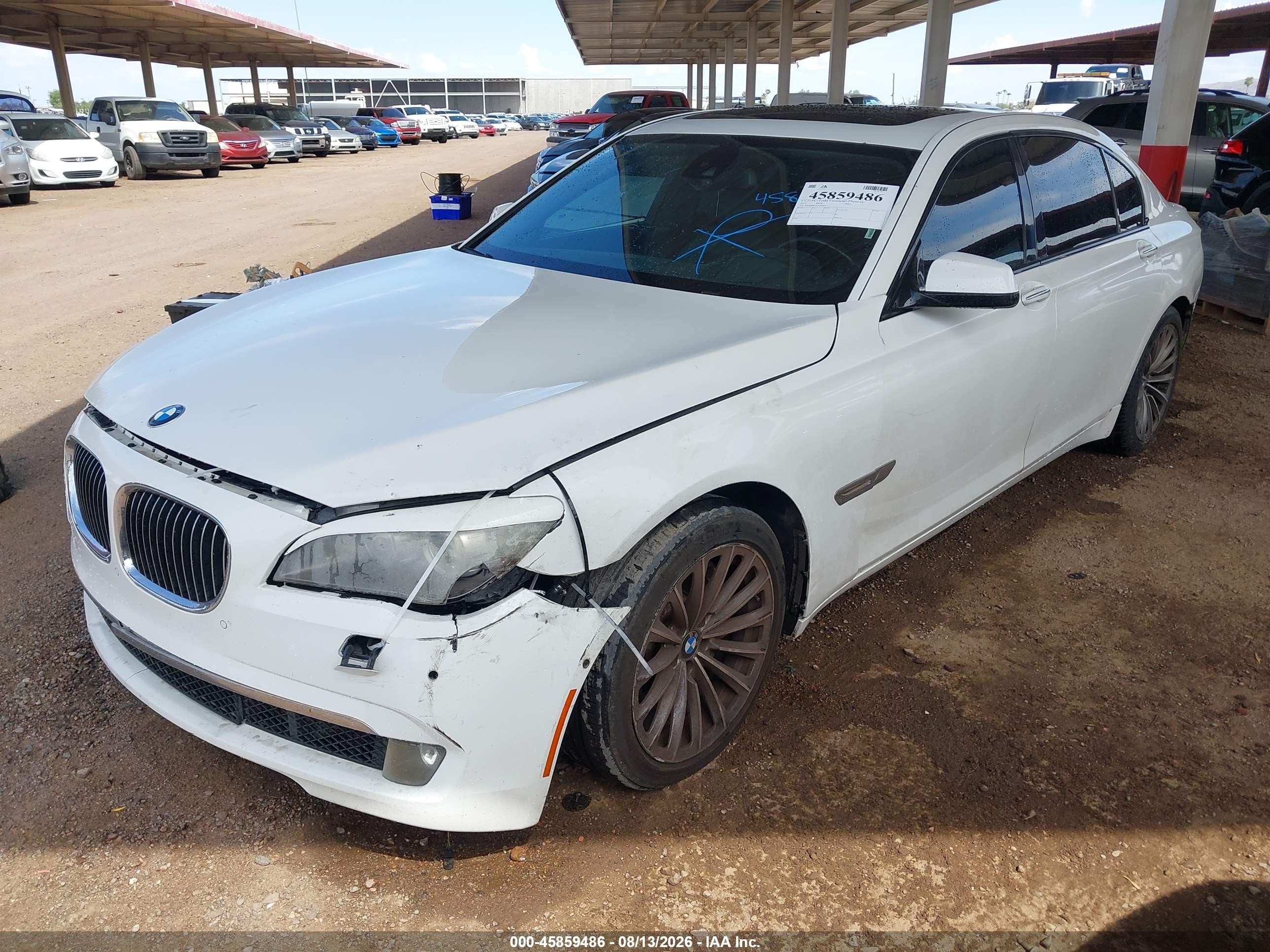 2012 Bmw 750li   Белый vin: WBAKB8C58CC962930