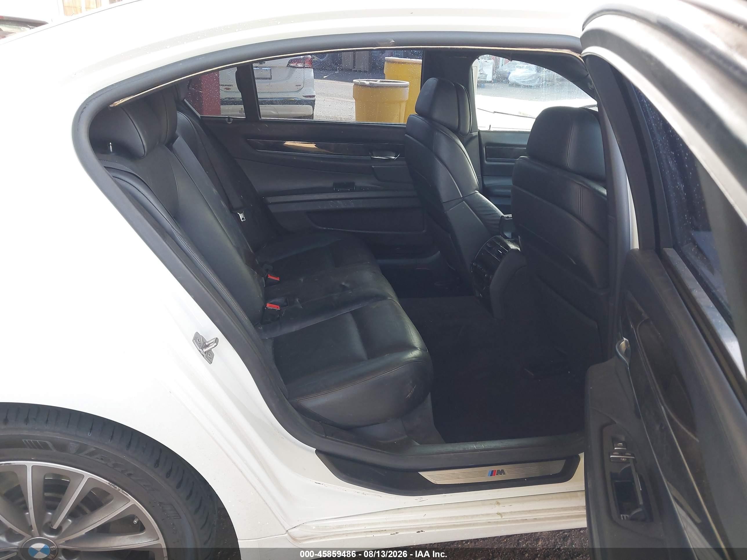 2012 Bmw 750li   Белый vin: WBAKB8C58CC962930