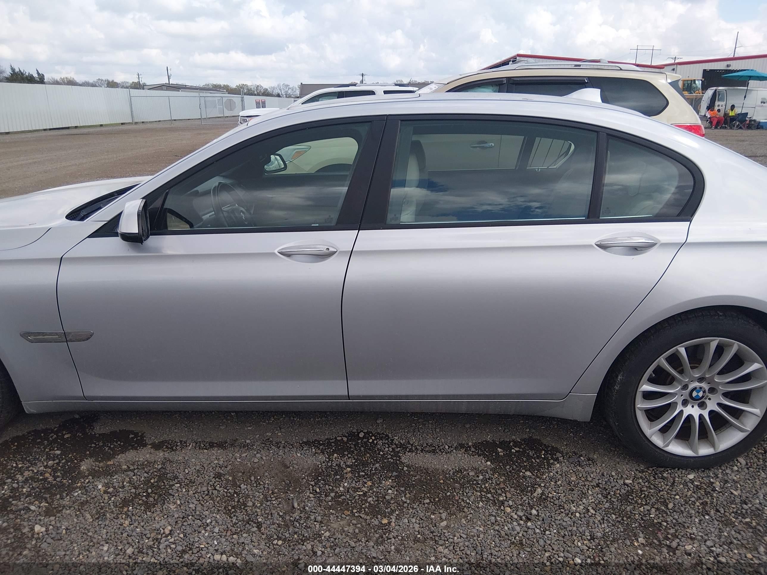2010 Bmw 750li   Gray vin: WBAKB8C59ACY63160