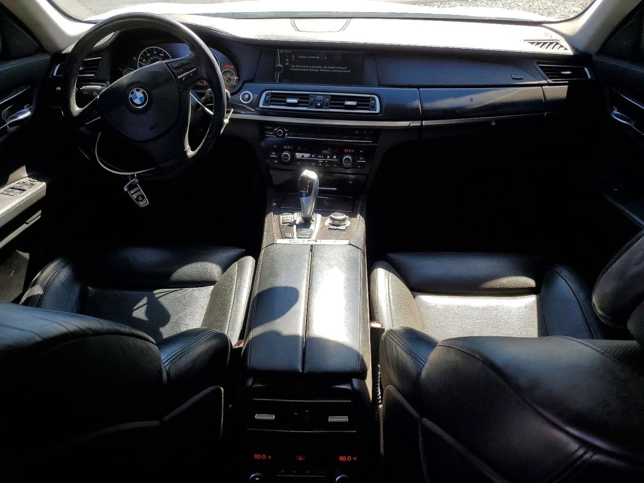 2011 Bmw 750 Li Белый vin: WBAKB8C5XBCY66957