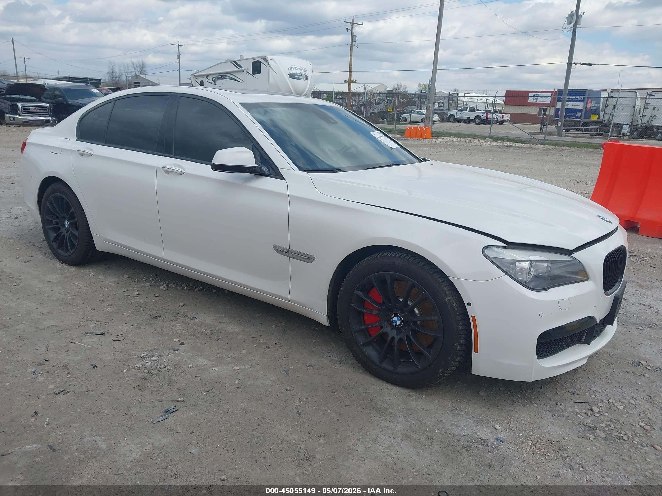 2012 Bmw 750i Xdrive White vin: WBAKC6C50CC396151