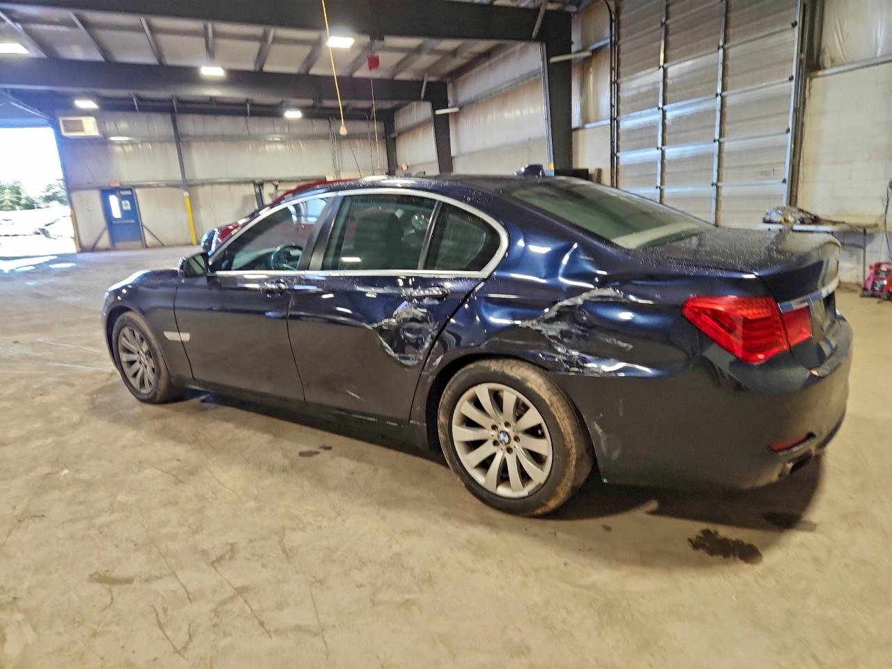 2010 Bmw 750 I Xdrive Blue vin: WBAKC6C51AC393689
