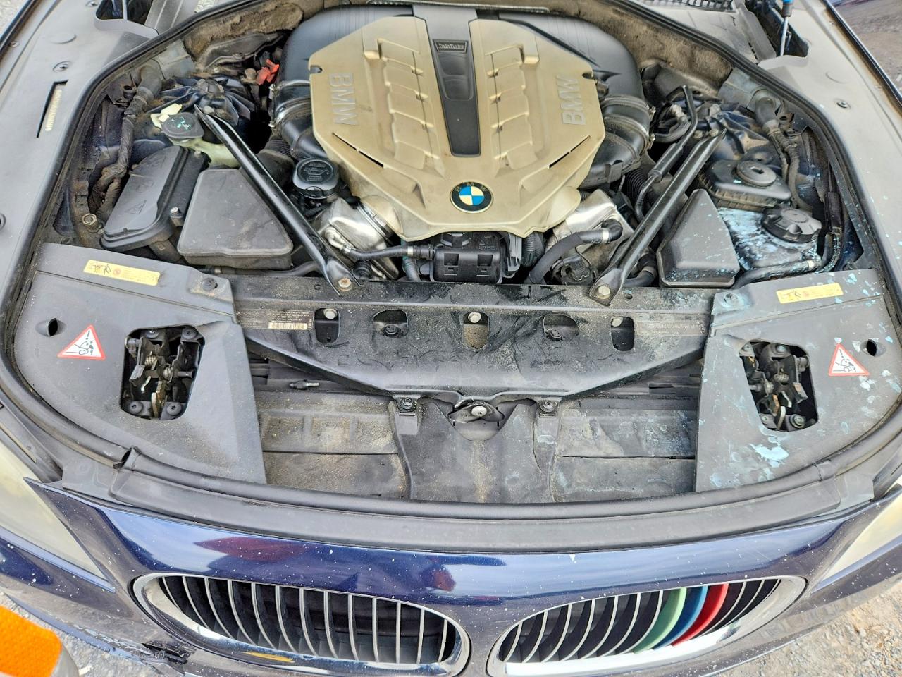 2010 Bmw 750 I Xdrive Синий vin: WBAKC6C53AC393337