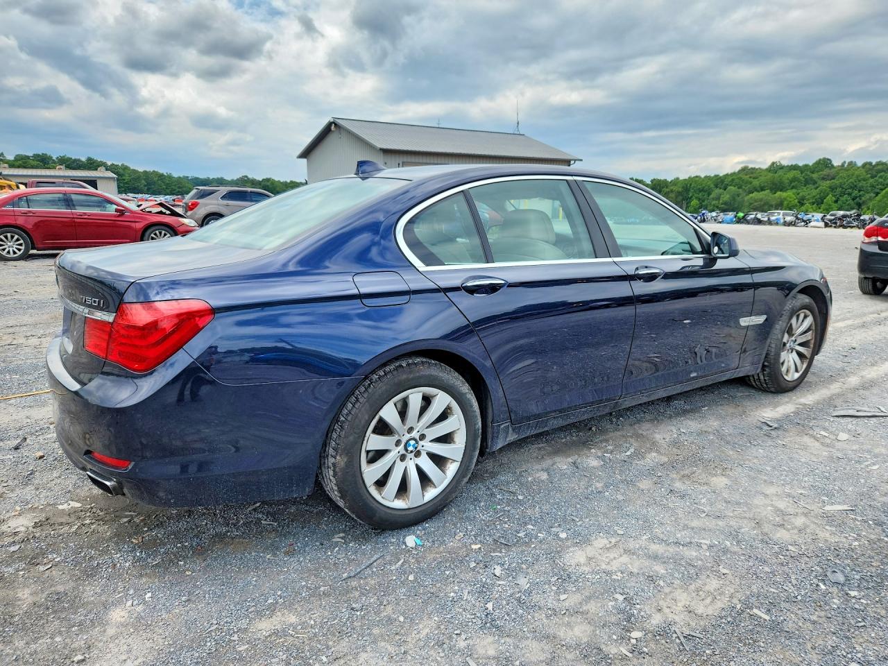 2010 Bmw 750 I Xdrive Синий vin: WBAKC6C53AC393337