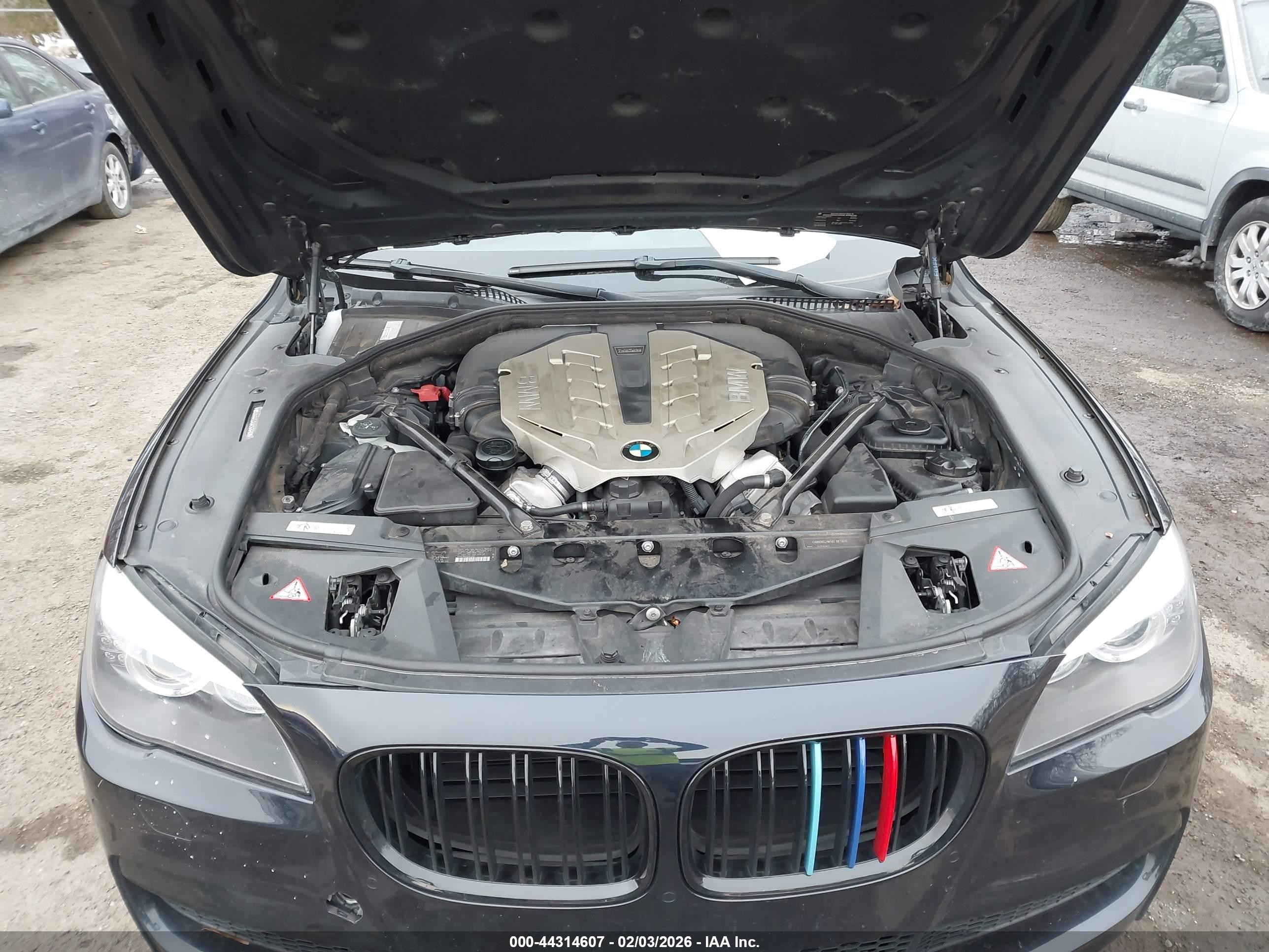2010 Bmw 750 I Xdrive Black vin: WBAKC6C53acl67689
