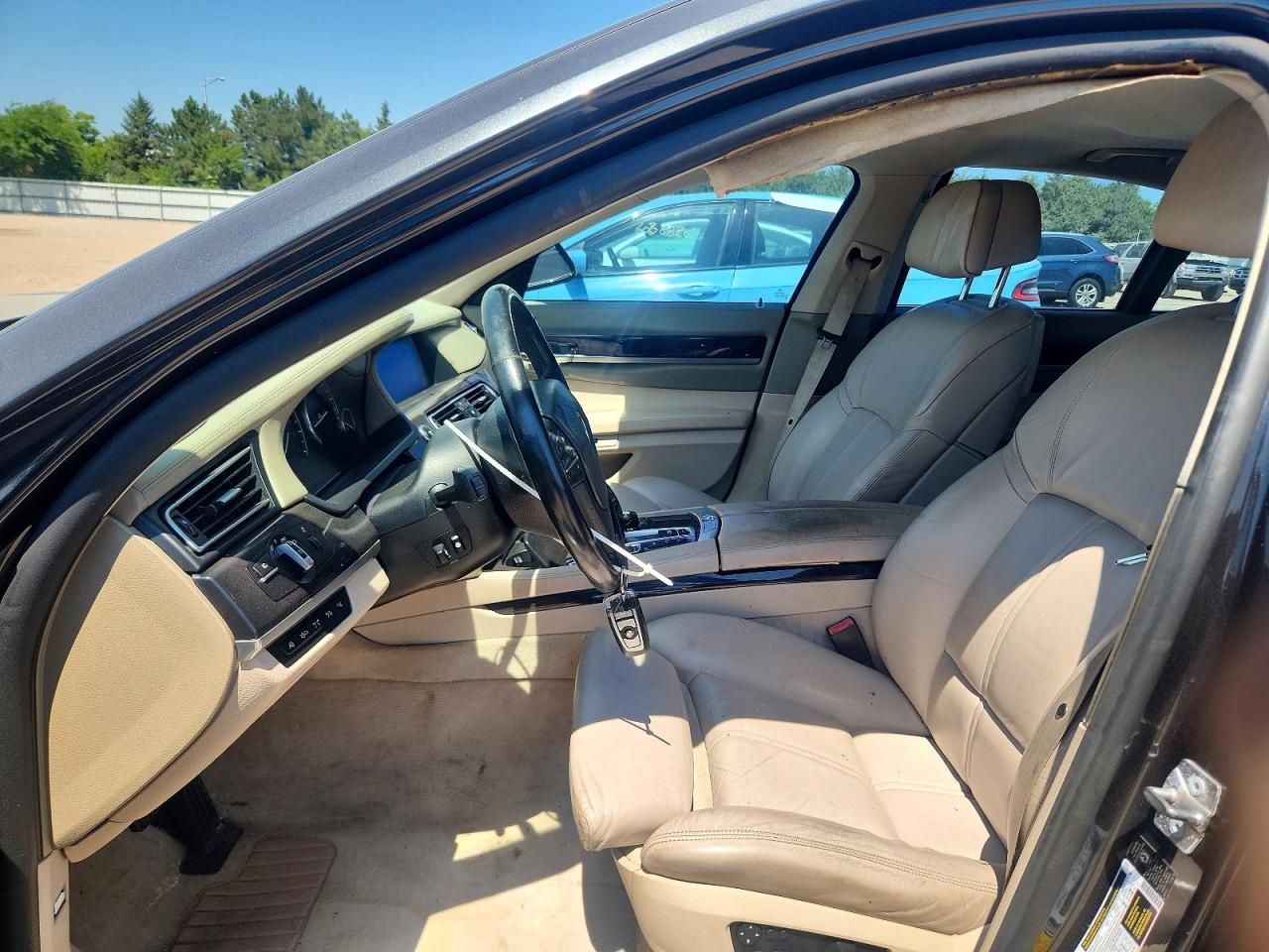 2010 Bmw 750 I Xdrive Gray vin: WBAKC6C54AC393640