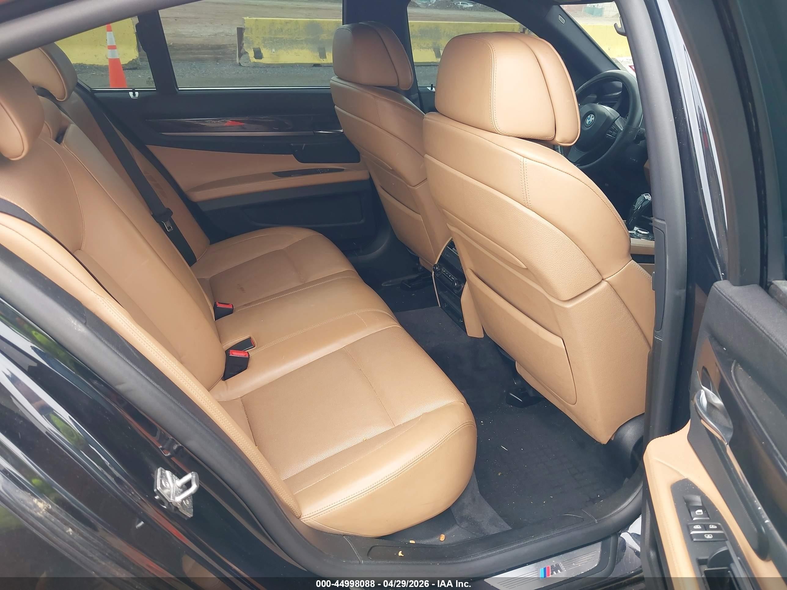 2011 Bmw 750i Xdrive Dark Blue vin: WBAKC6C54BC394935