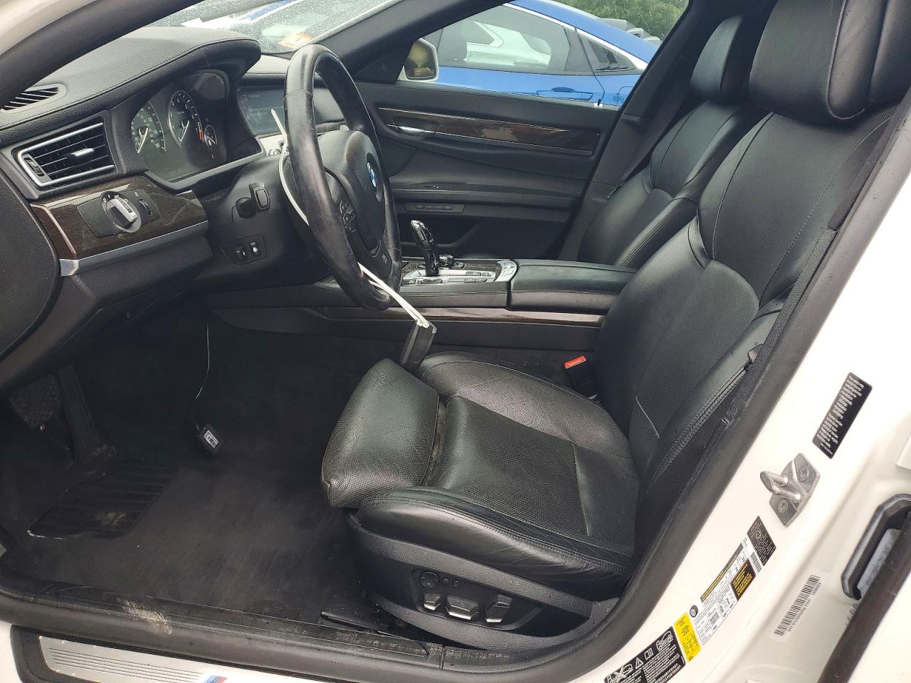 2012 Bmw 750 Xi White vin: WBAKC6C54CC396718